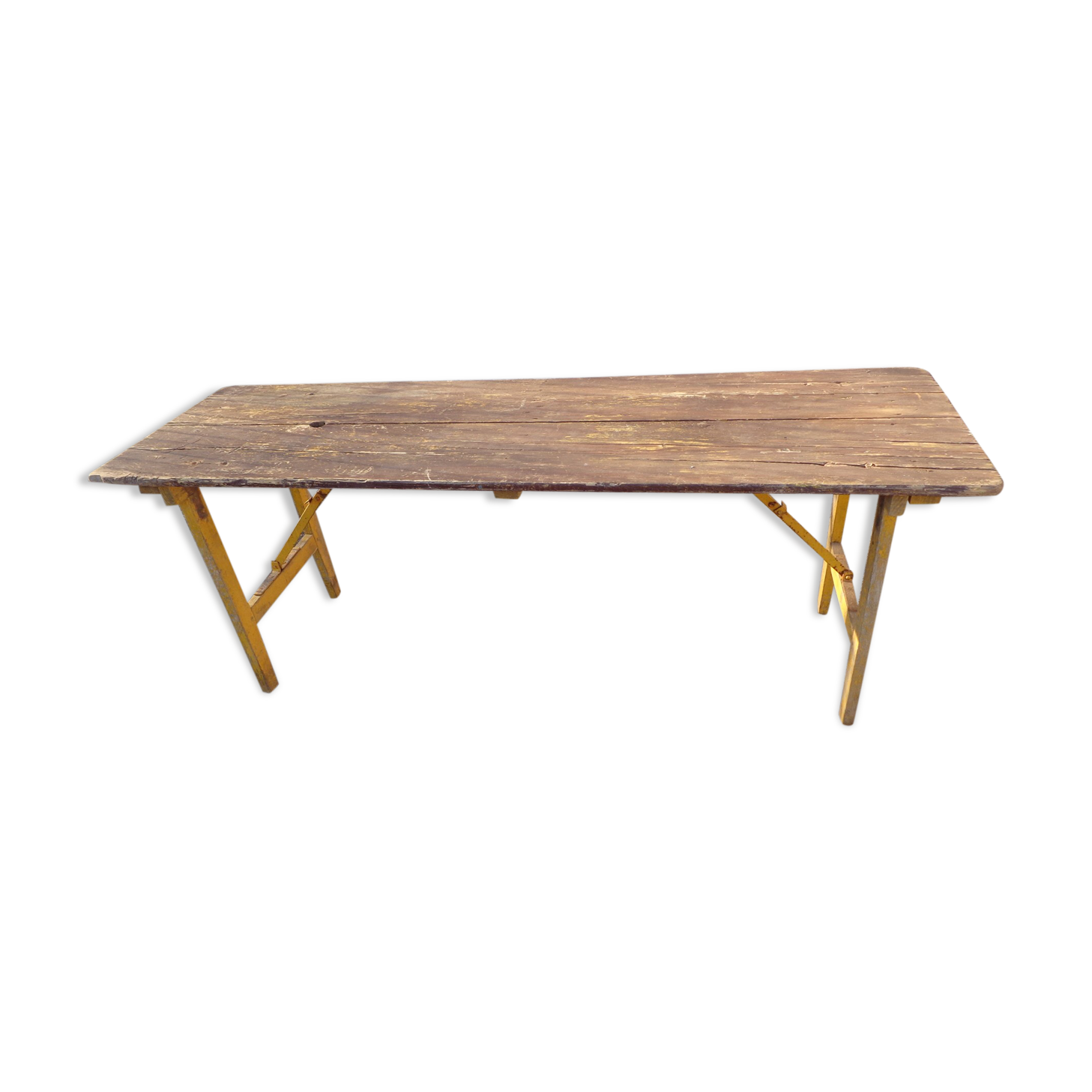 Skated brewery table
