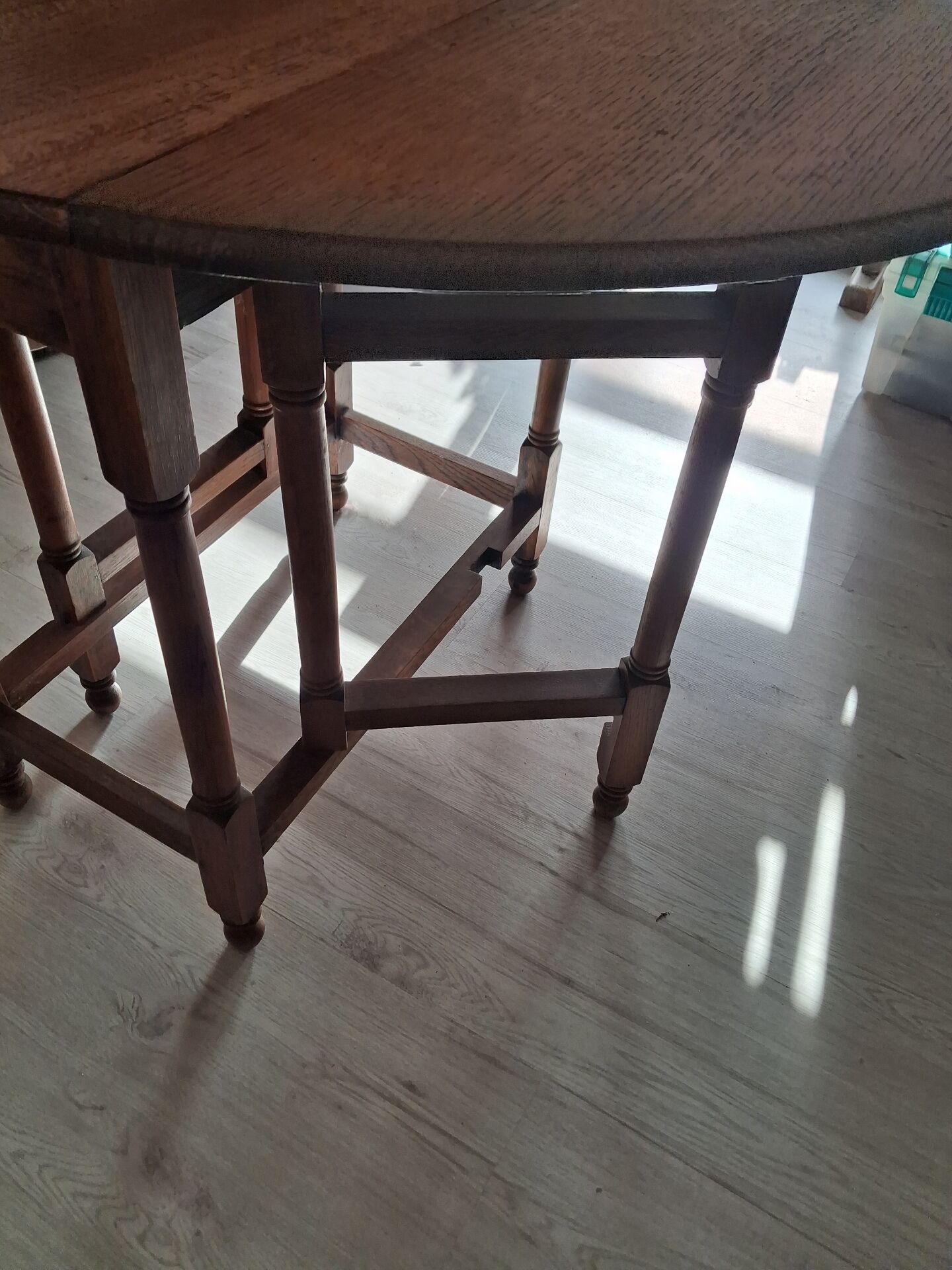 English table Gateberg from the 1920s/1940s.