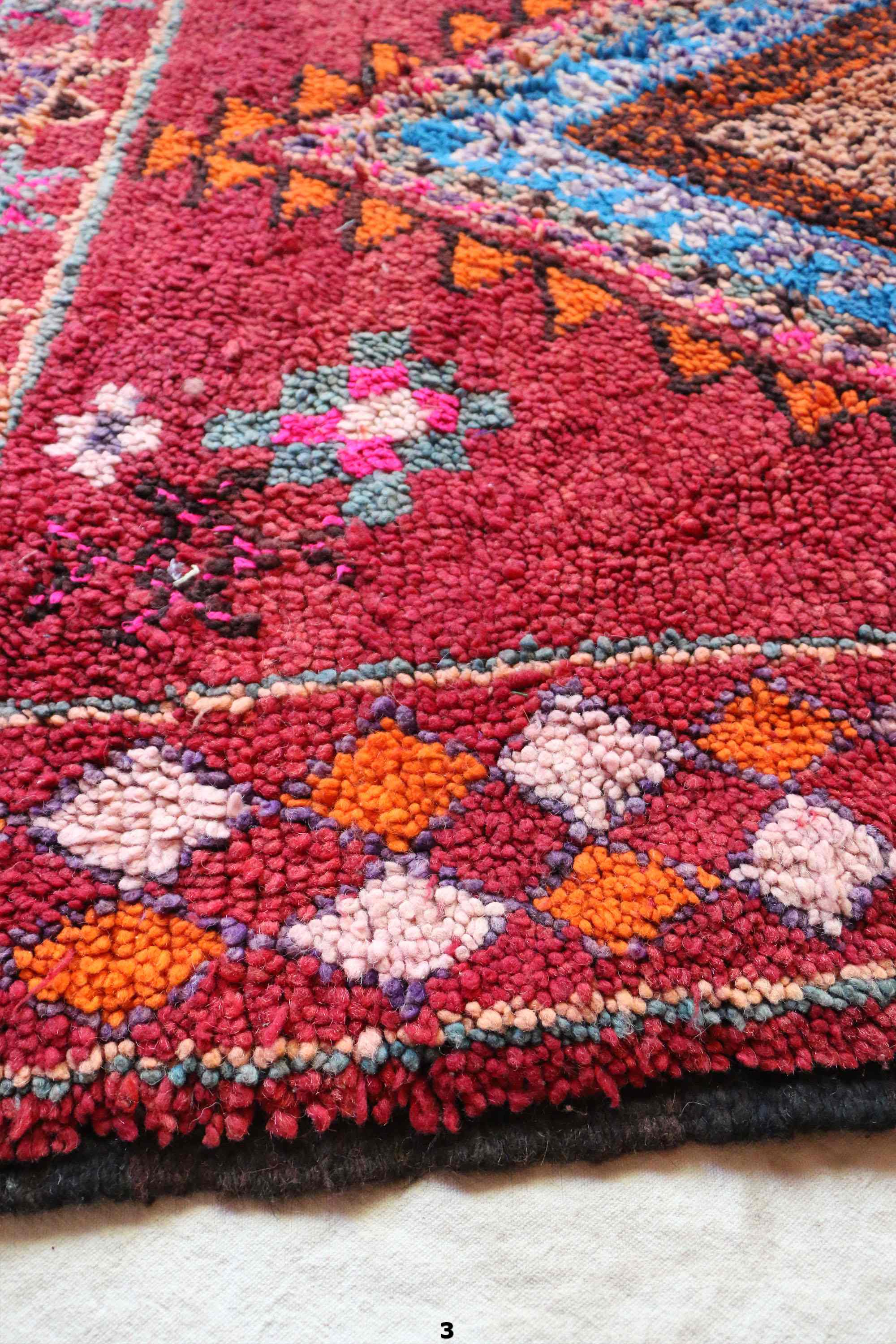 Moroccan carpet 167 x 290 cm