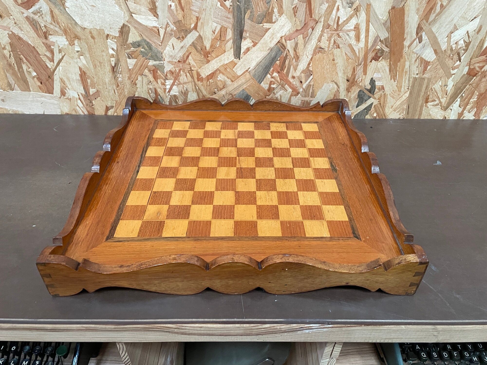 Échiquier en marqueterie