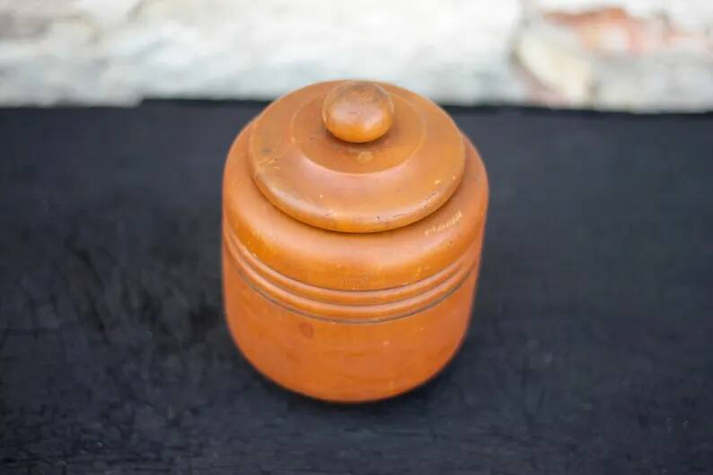 Art Deco wooden box, storage box, turned wooden pot, pot with lid, interior decoration.