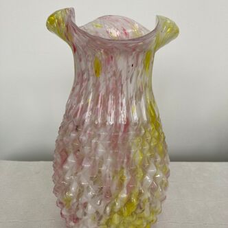 Glass vase of clichy diamond point relief