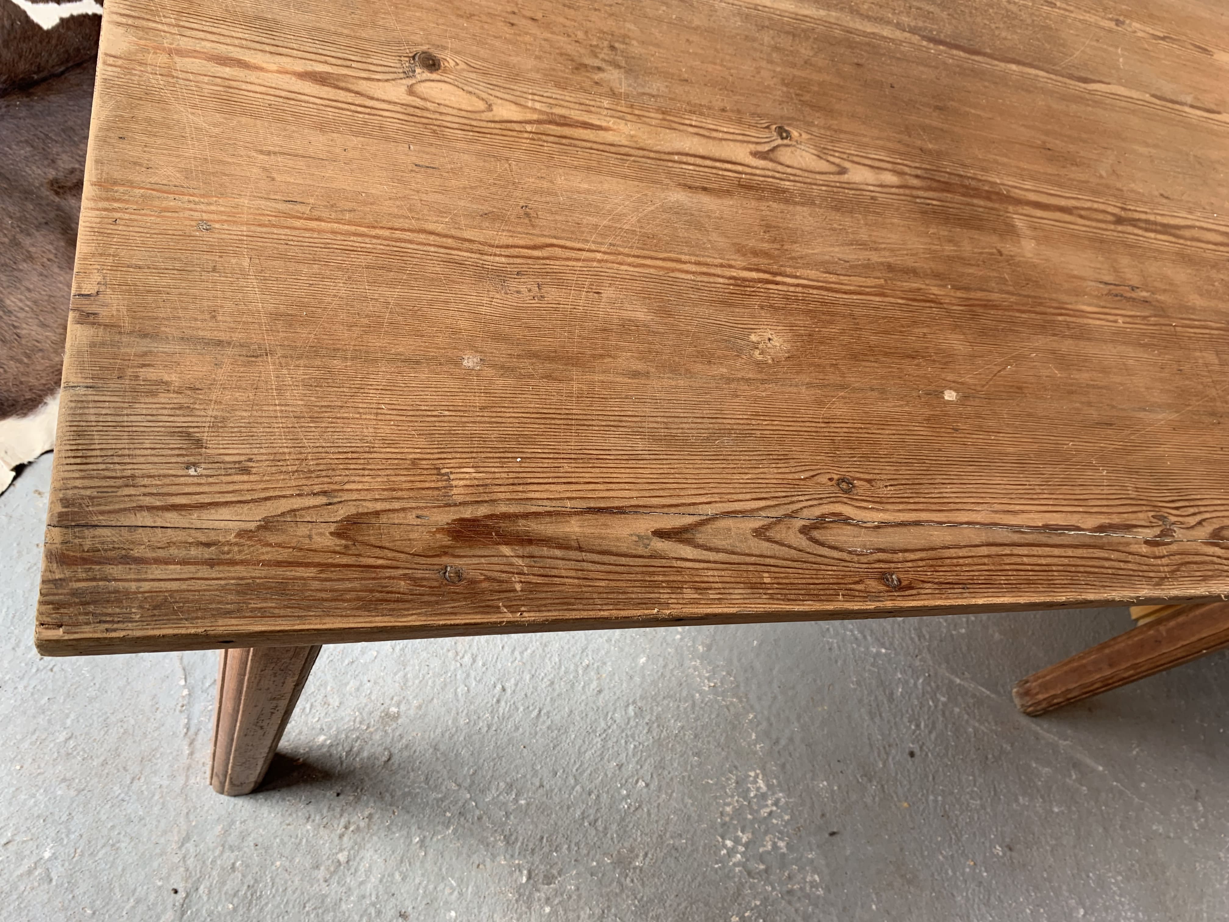 Old rectangular table - 1M40 - 2 drawers