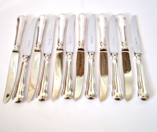 12 couteaux anciens St Médard modèle filet violonné