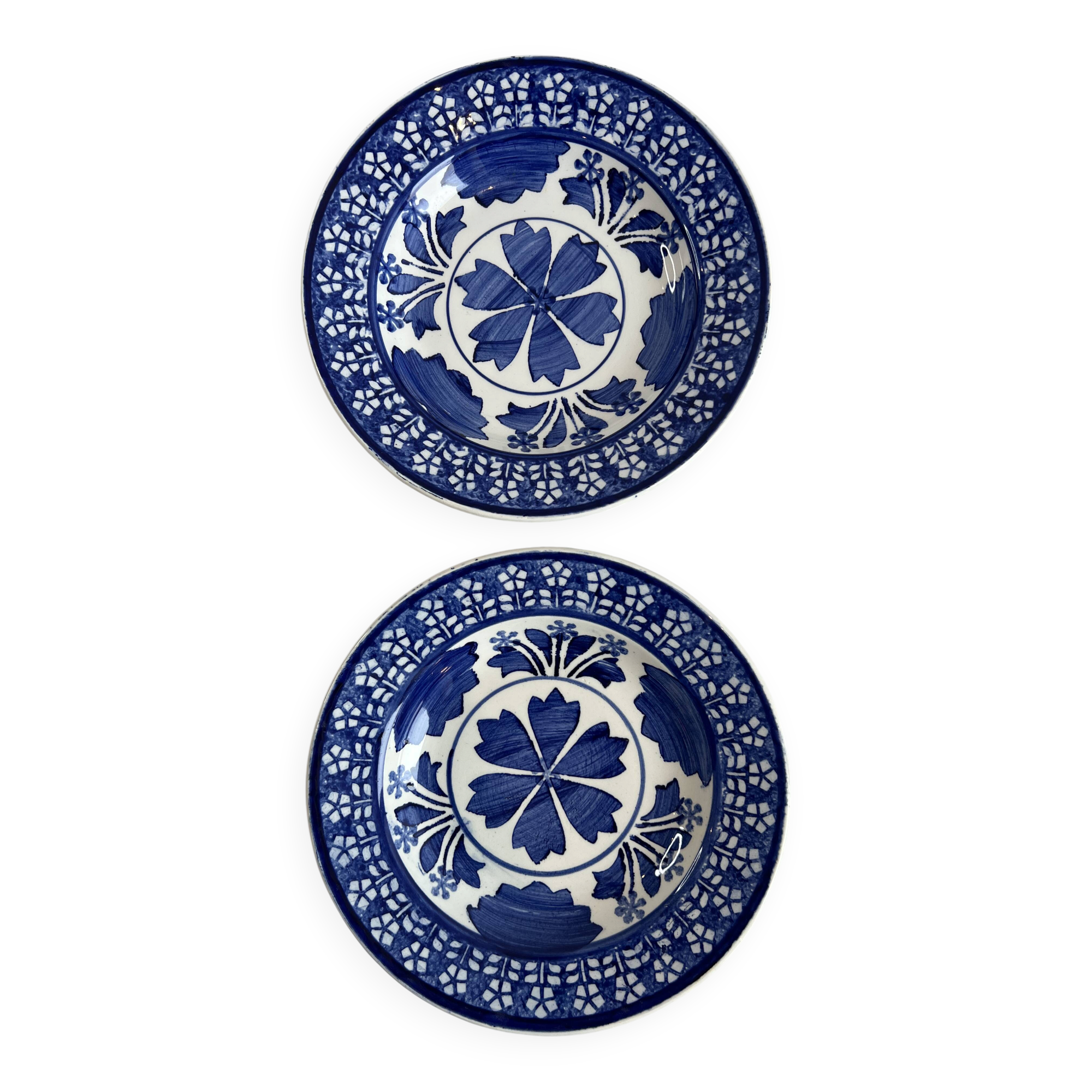 Set of two Choisy Le Roi ironstone plates.