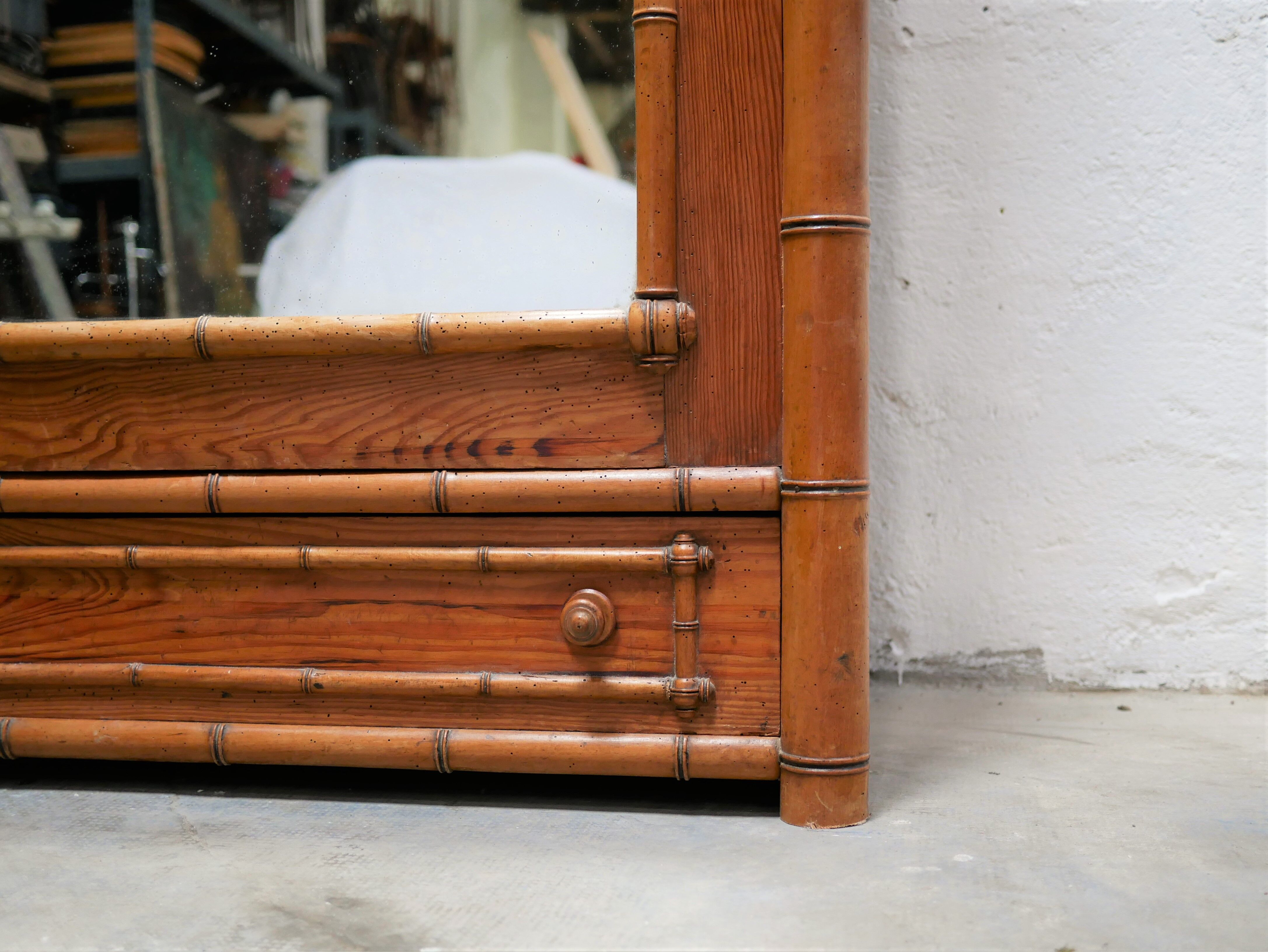 Armoire bambou vintage en bois