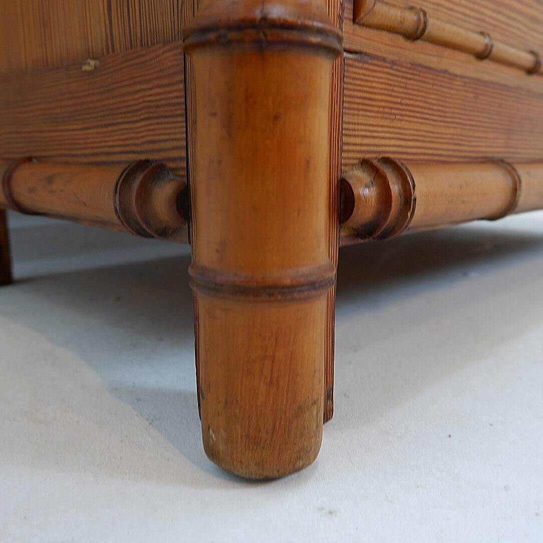 Faux Bamboo Dark Pine Chest of Drawers - 20th century