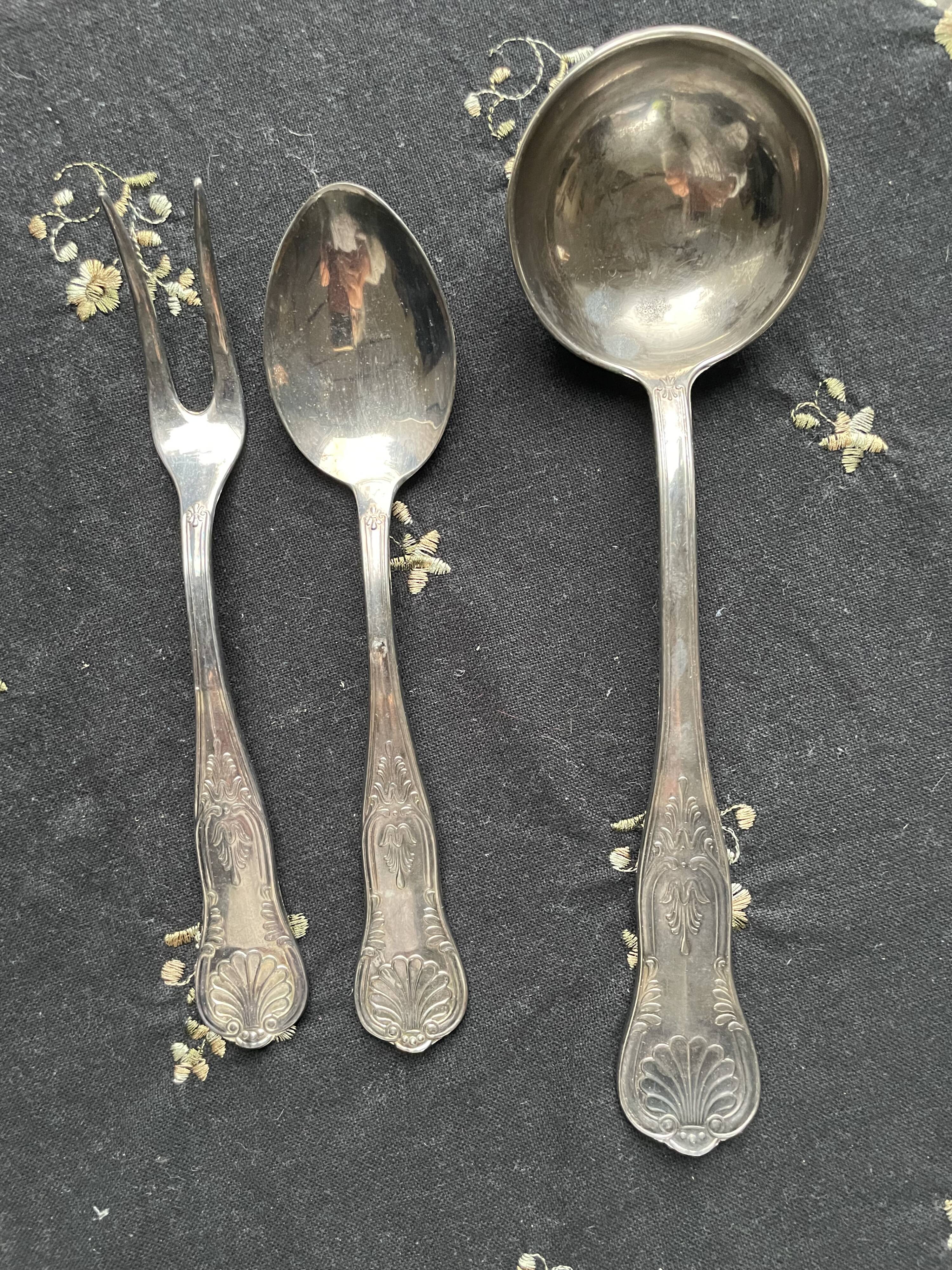 2-piece salad ladle and serving set