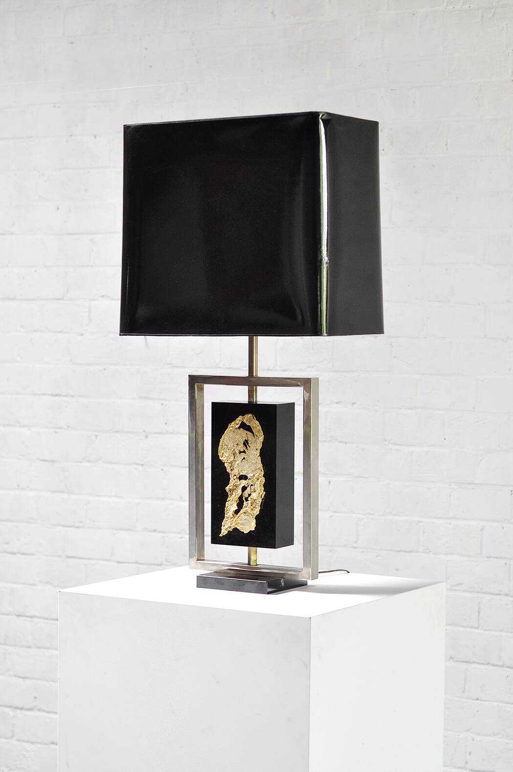 Lampe de table dorée par Philippe Cheverny, France, 1970s