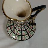 Aiguière ancienne en faïence décor floral – XIXe siècle