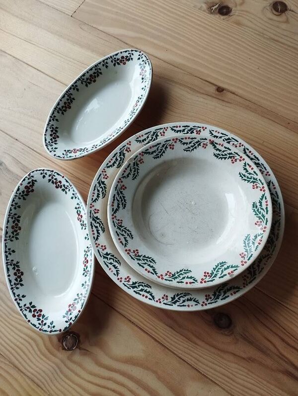 Set vaisselle houx terre de fer hamage moulin des loups