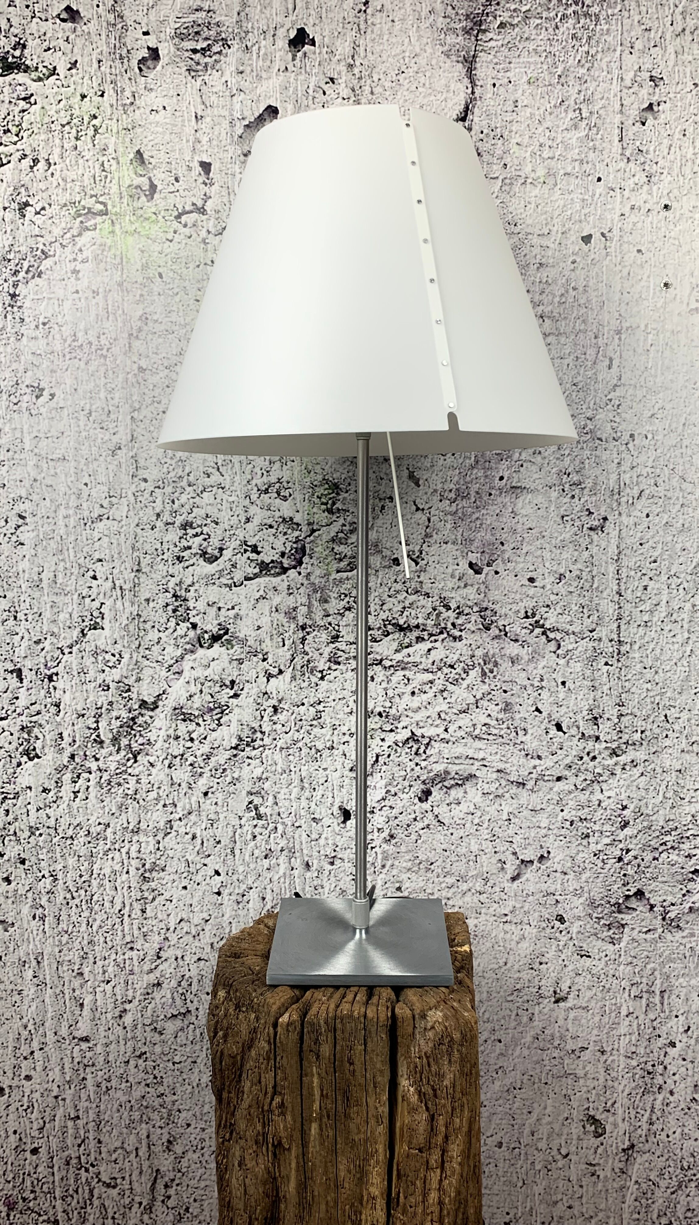 Luceplan lamp by Paolo Rizzatto