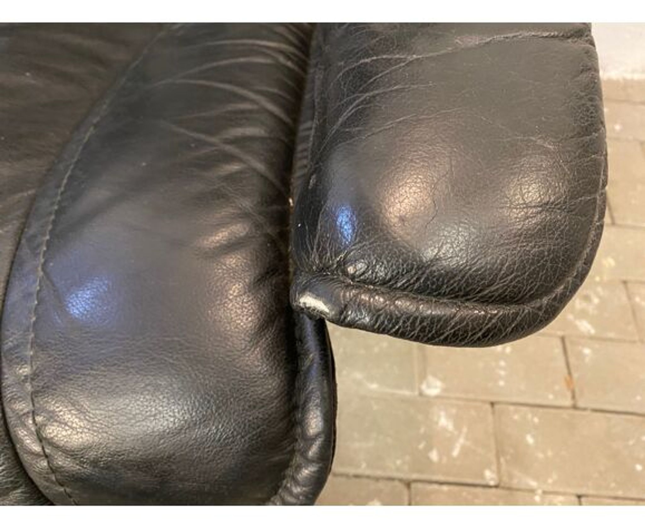 Armchair relaxation leather & footrest Stressless model Ekornes vintage 1980