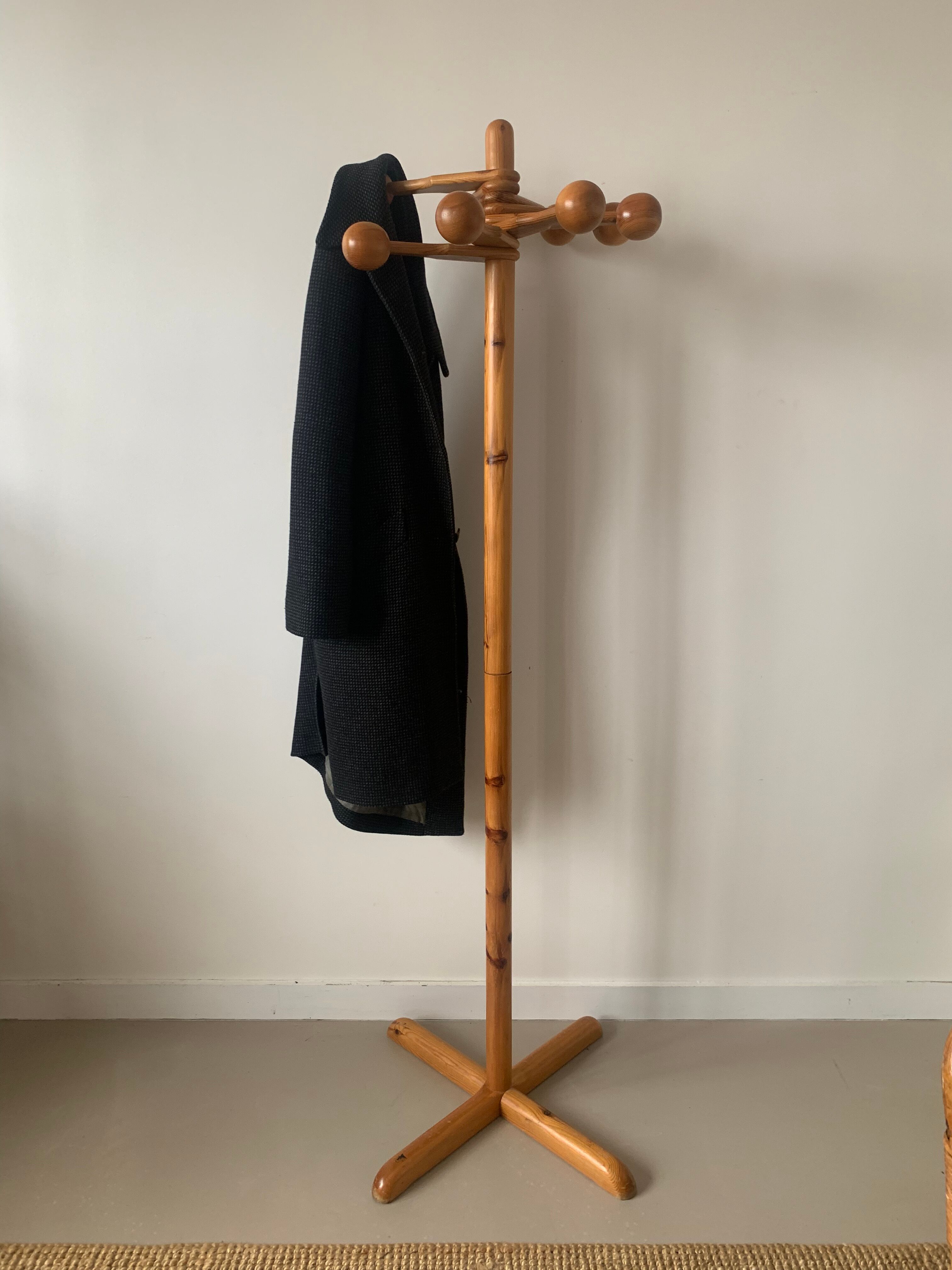 Vintage parrot coat rack 80s