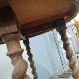 Table d' appoint en laiton pieds tournés