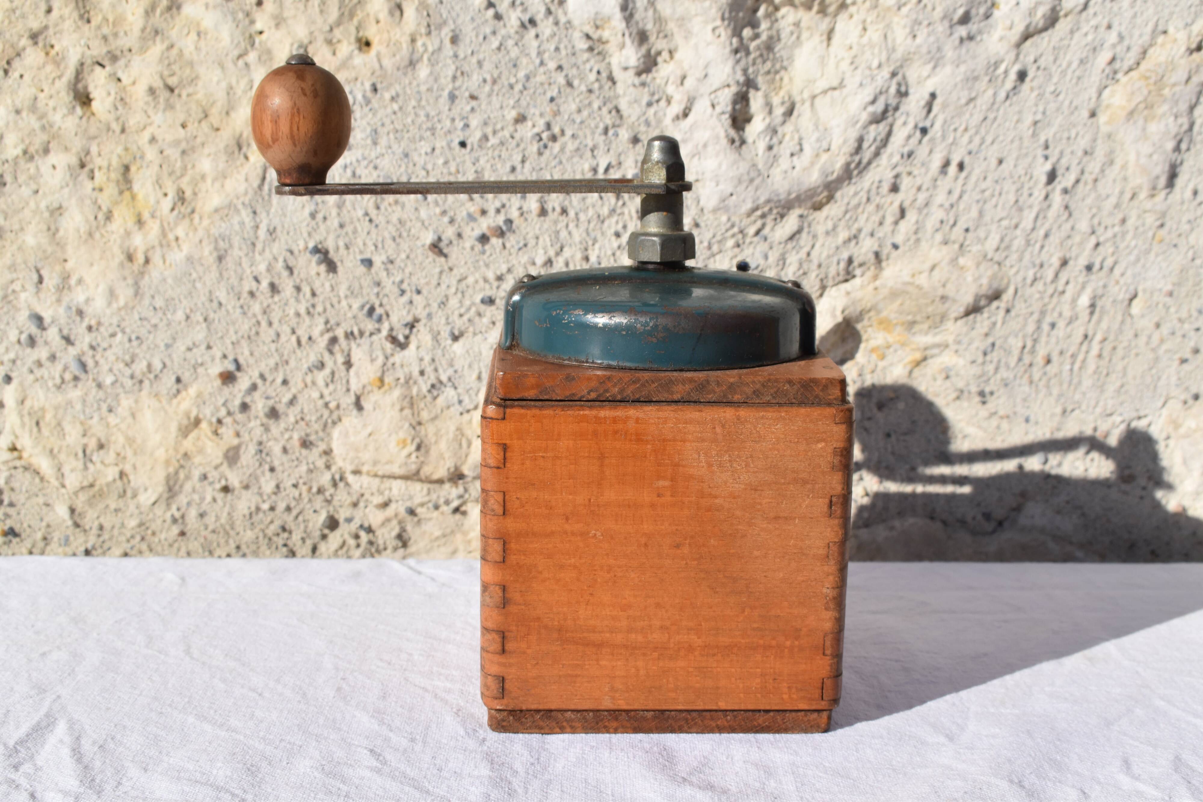 Peugeot frères coffee grinder green gray