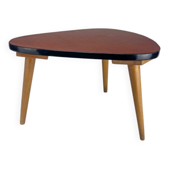 Wooden pedestal table and formica pick form