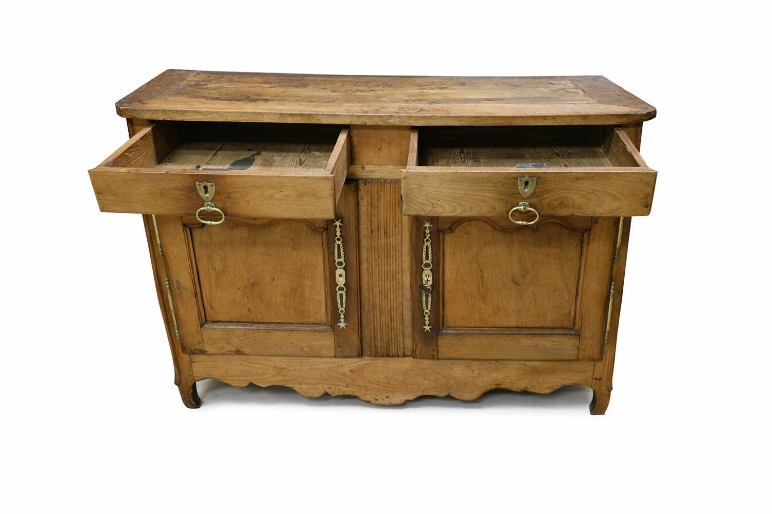 Antique solid wood chest of drawers