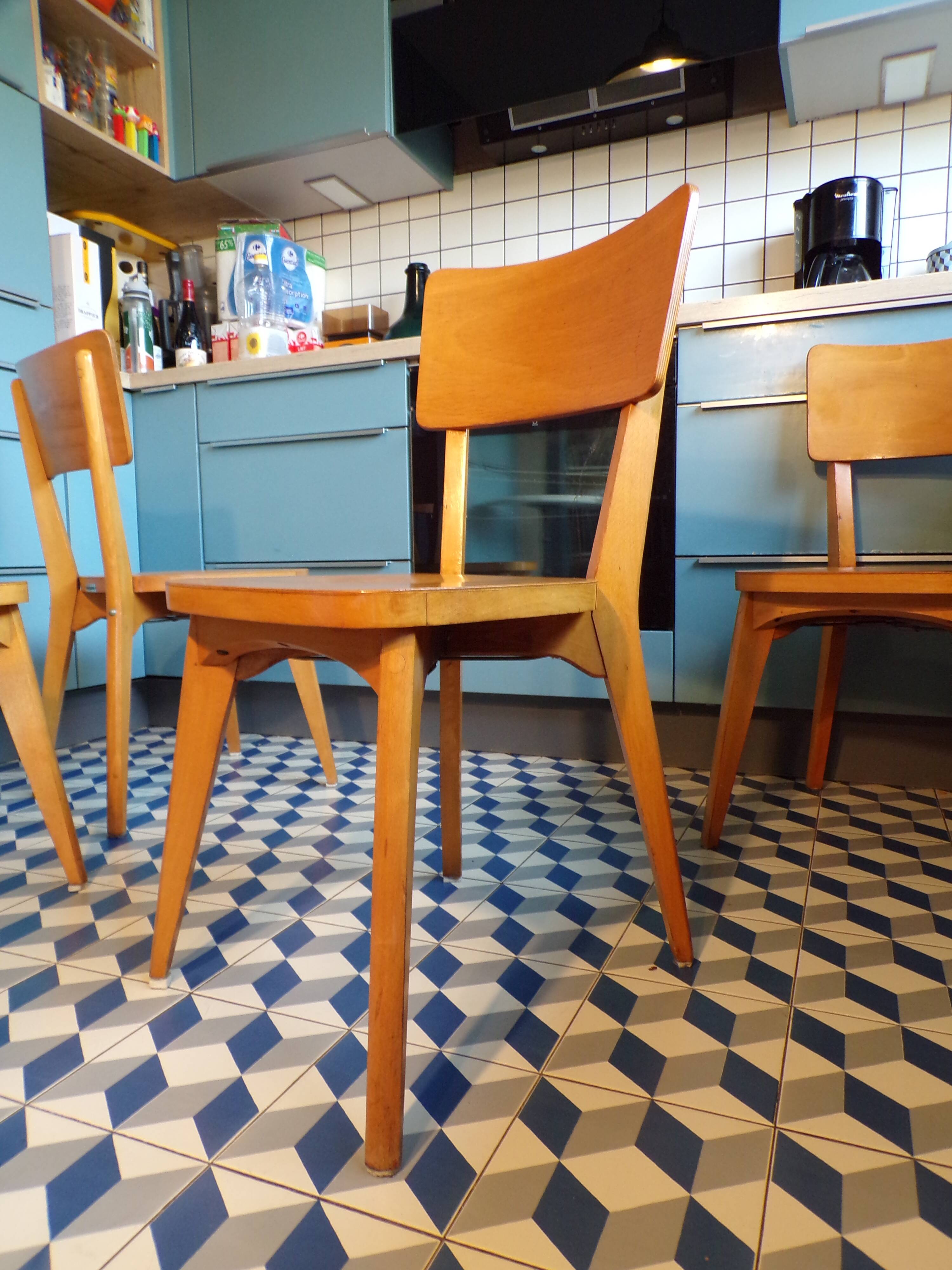 4 chaises de bistrot Monobloc Luterma