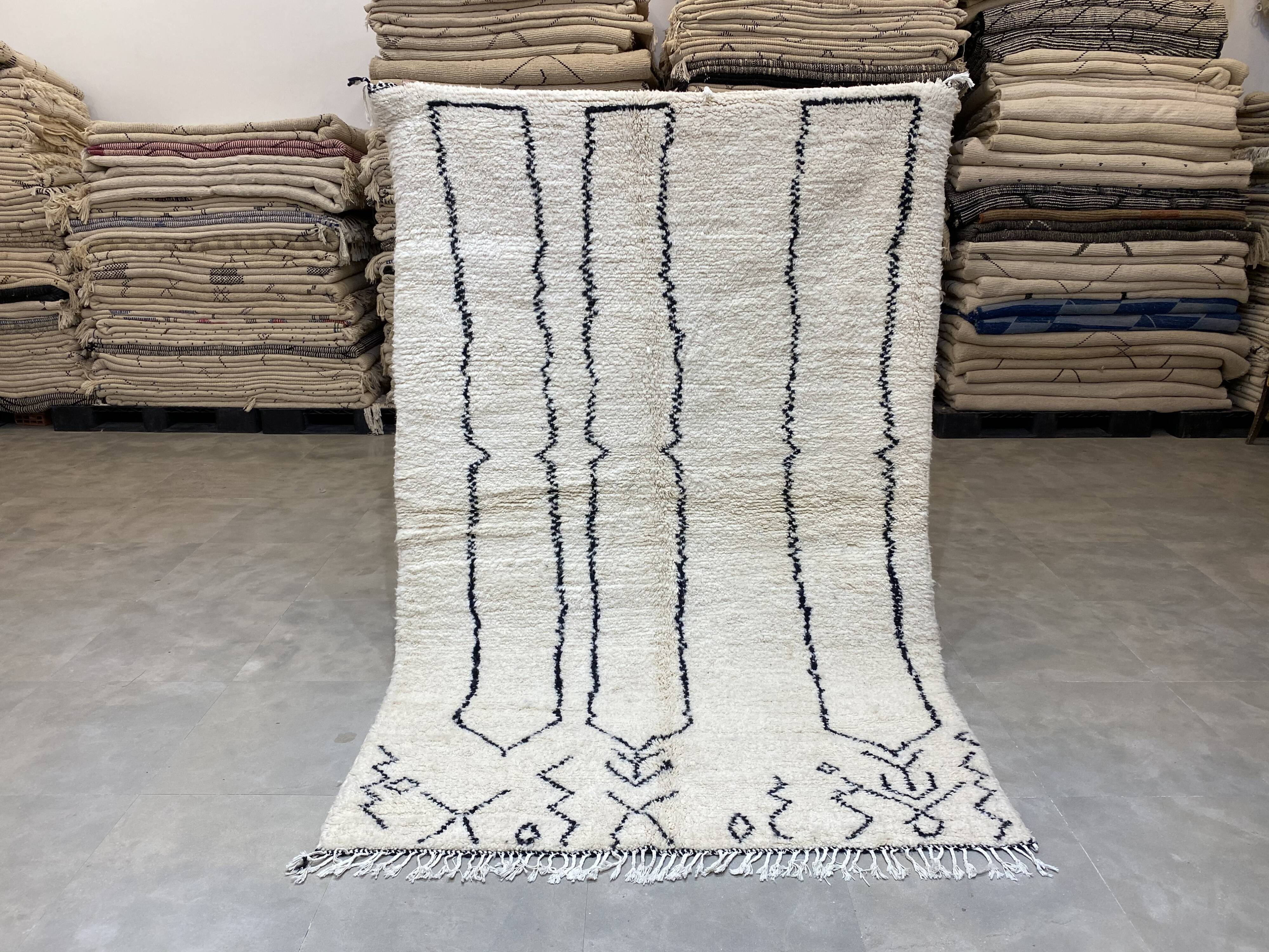 Berber white & black wool carpet 160x255cm
