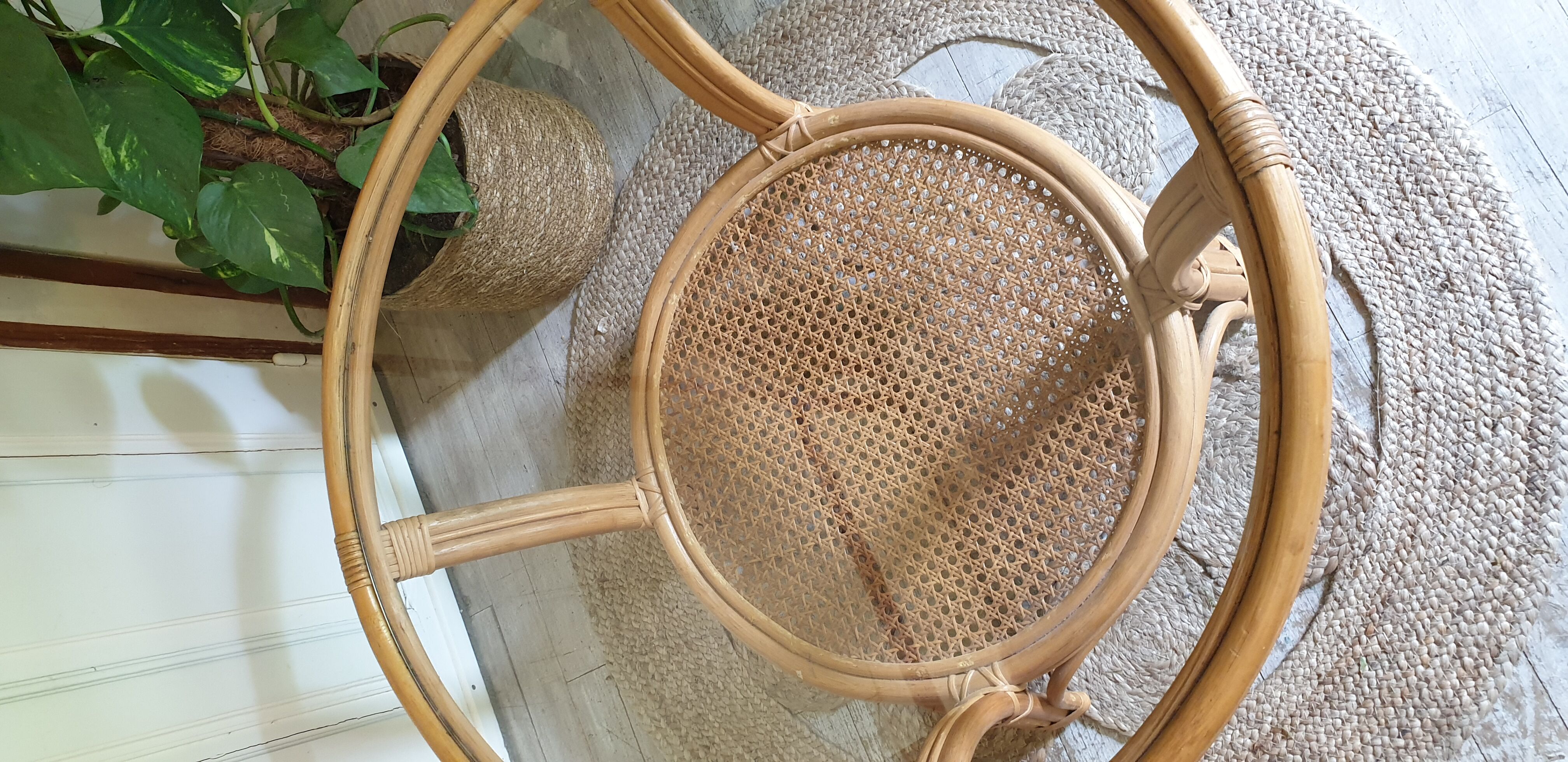 Glass and canning coffee table