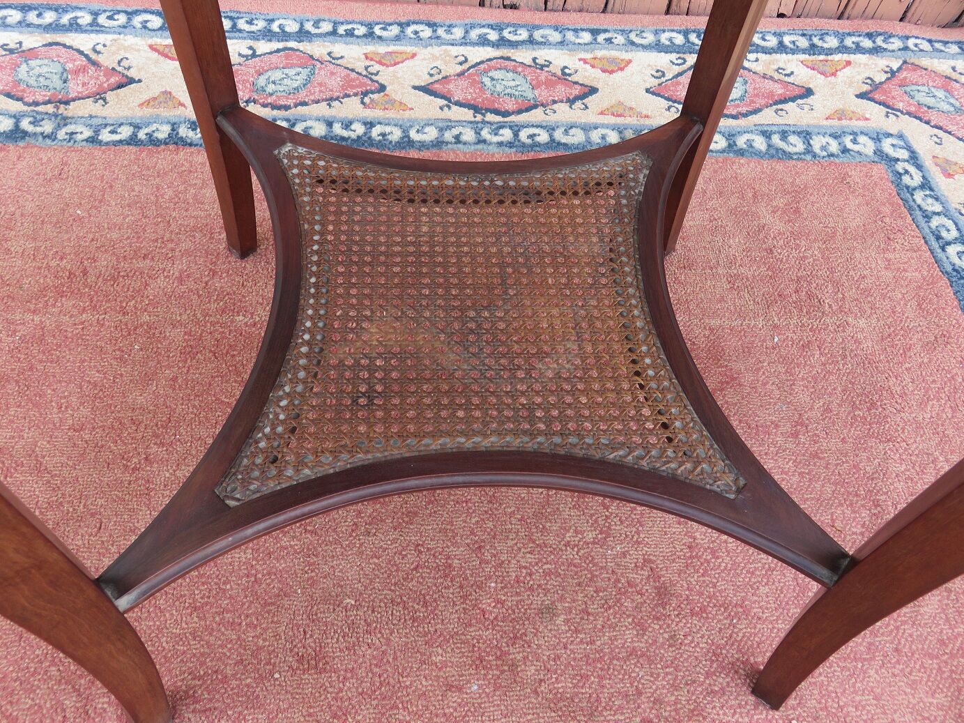 Round side table spacer Chania