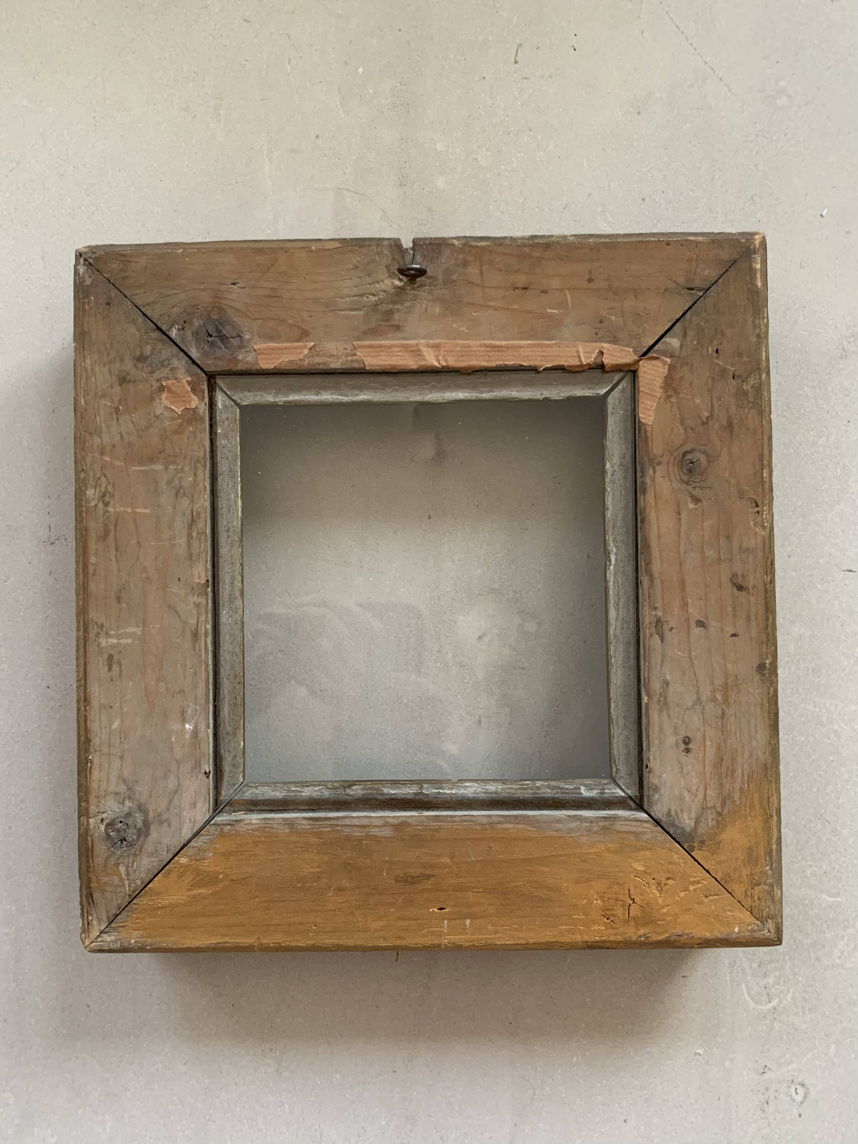 Old golden frame 28x28cm