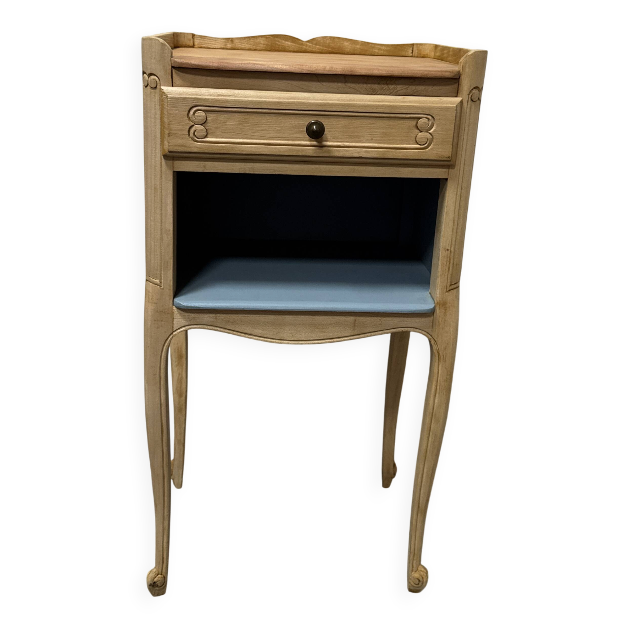 Bedside table