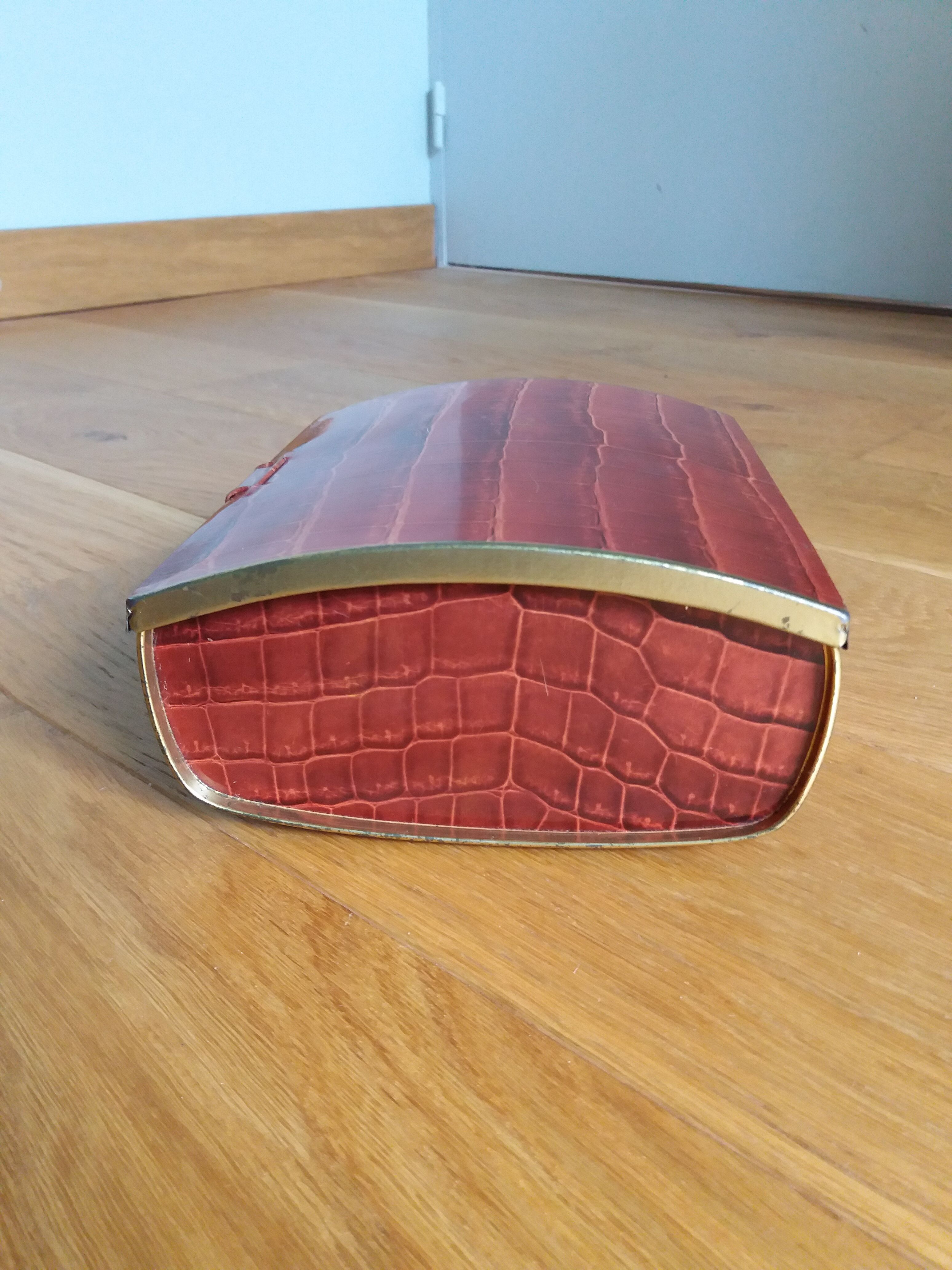 Cote d'Or crocodile skin effect metal advertising box