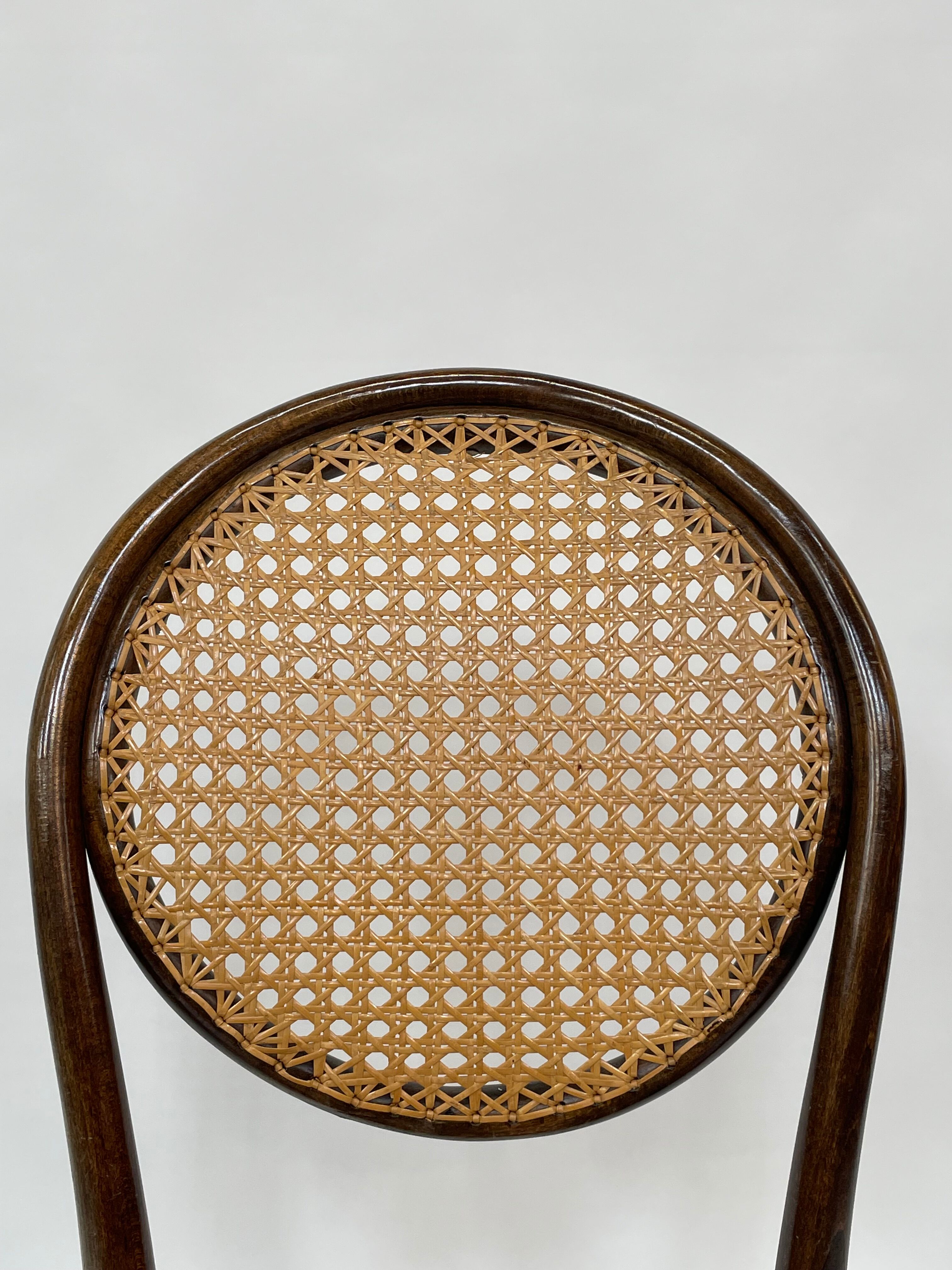 Ensemble vintage de quatre chaises Michael Thonet ZPM Radomsko Design