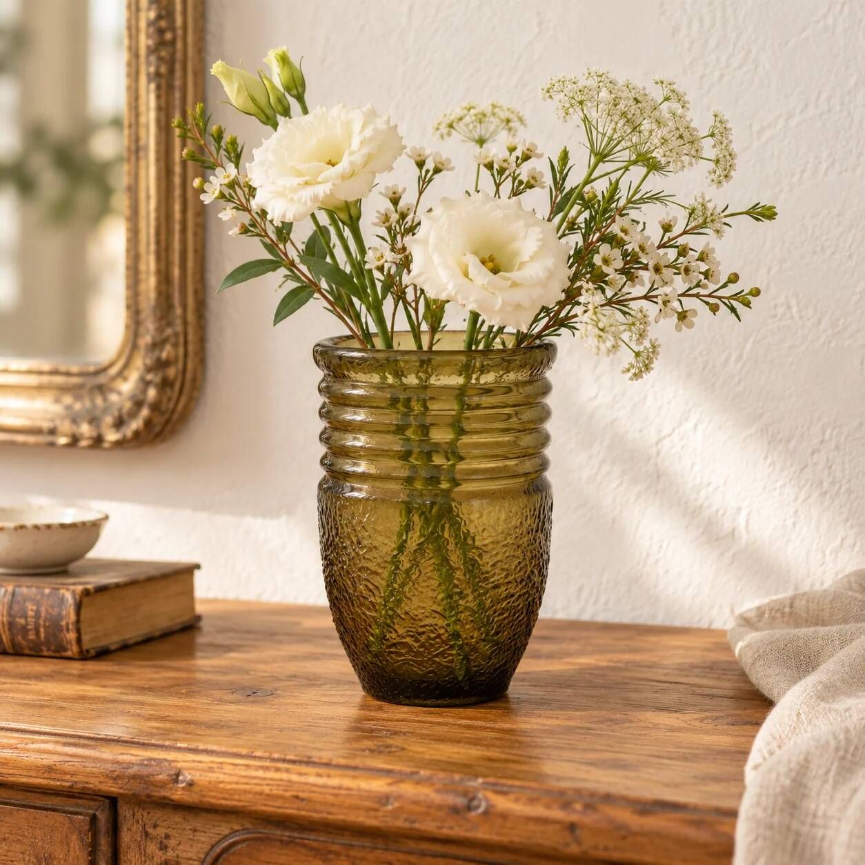 Vintage olive green smoked glass vase – Textured relief decoration – H19 cm