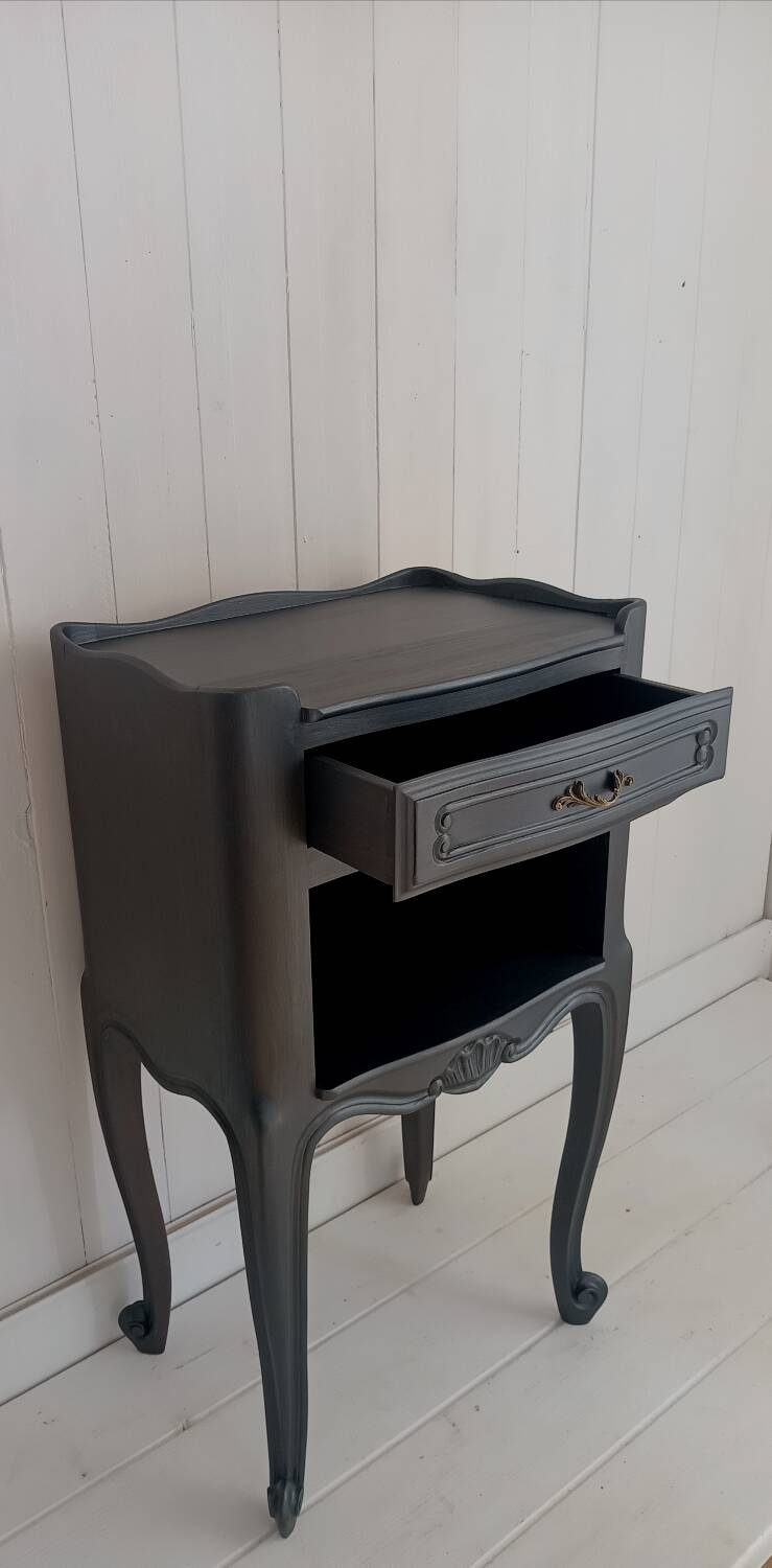 Pair of bedside tables