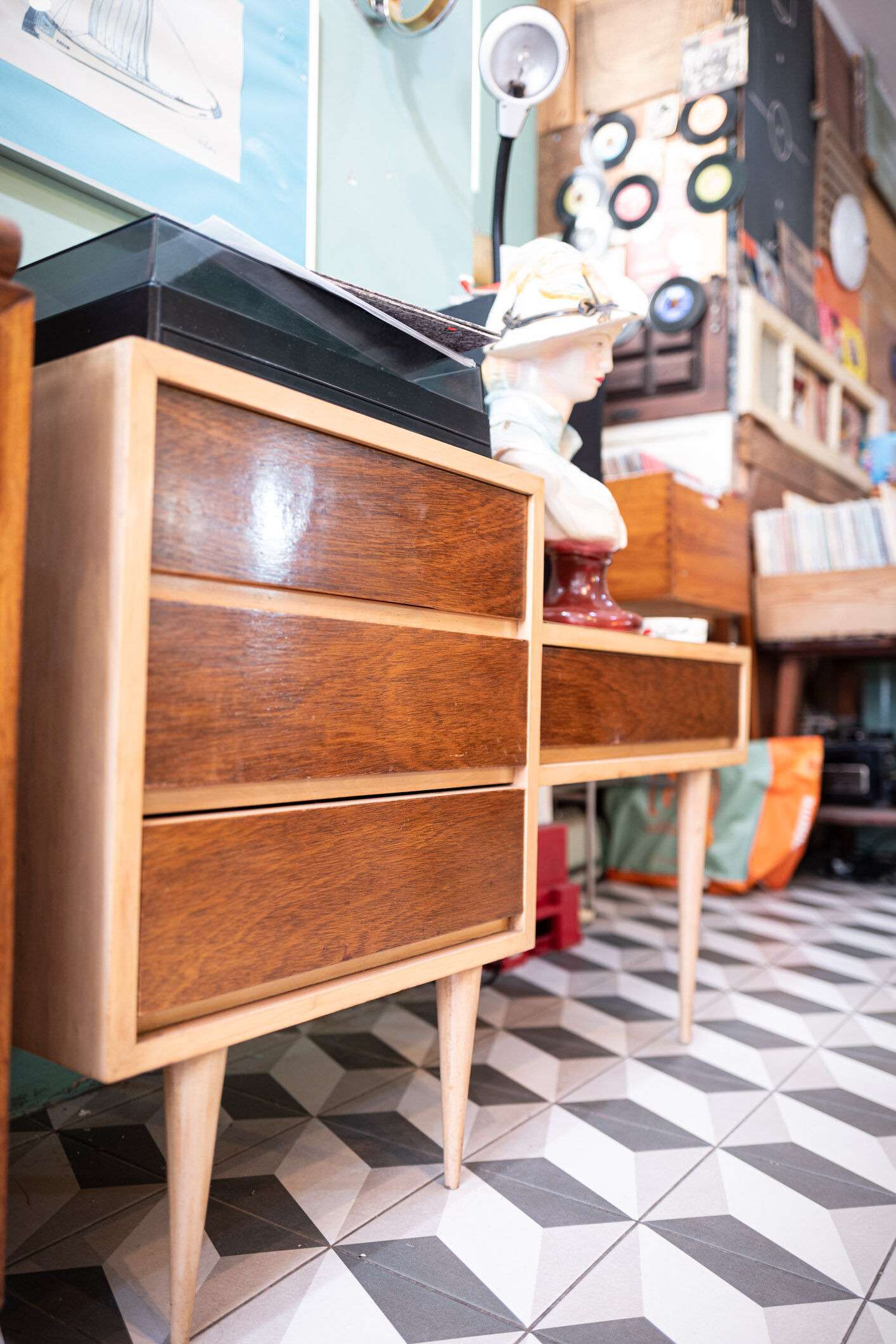 Portuguese mid-century credenza circa 1966. Tola wood with melamine and exotic wood veneer