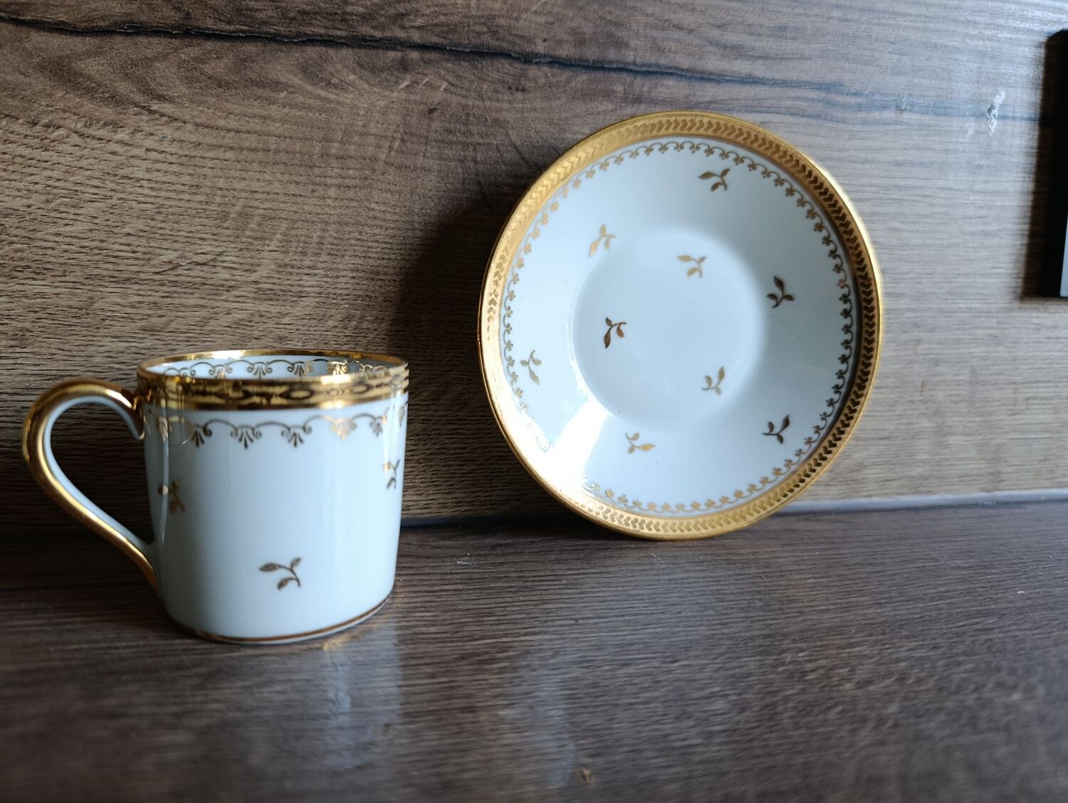 3 litre cups and saucers Empire gilded porcelain, Limoges 1950