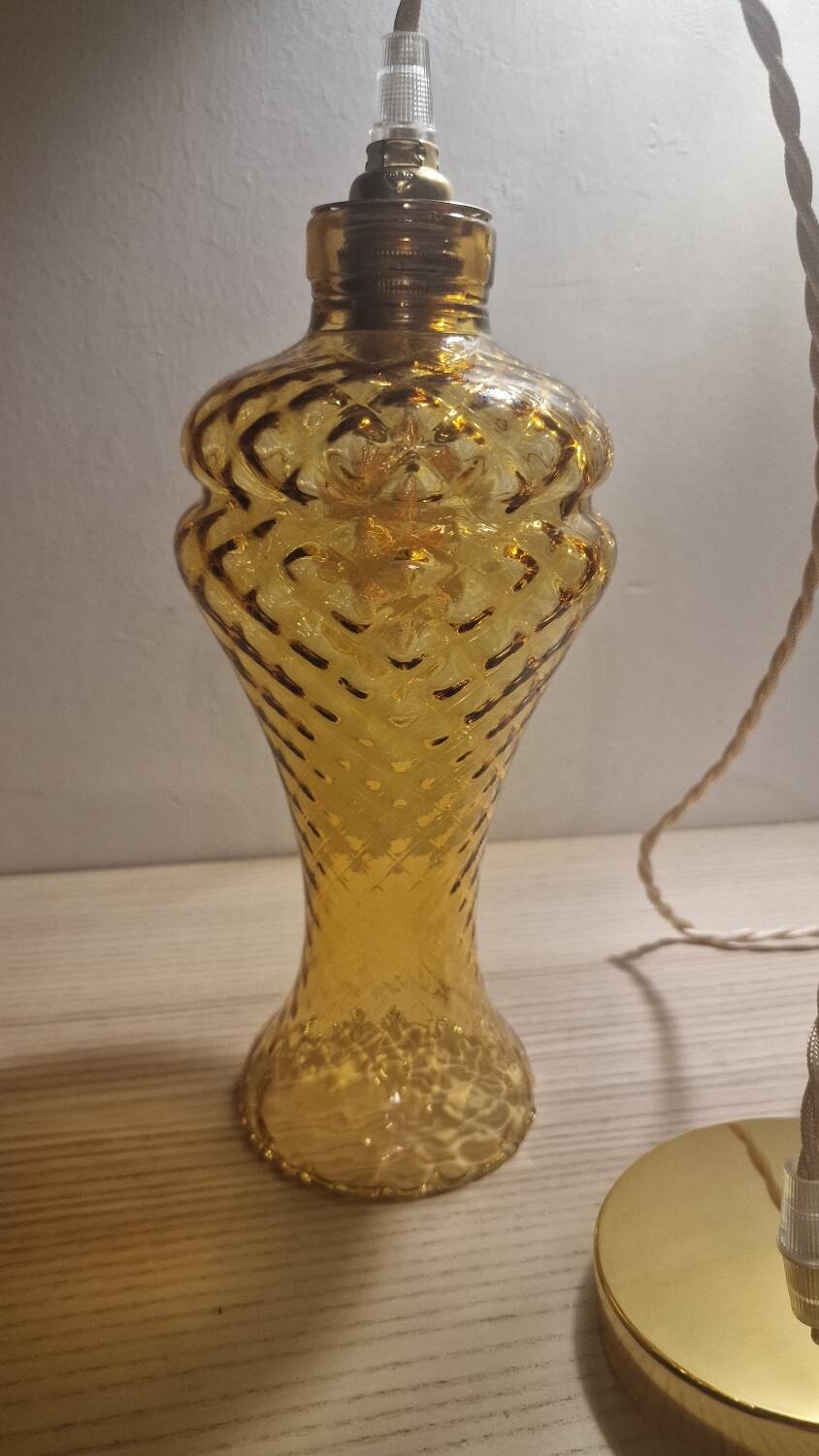 Amber portable or pendant lamp