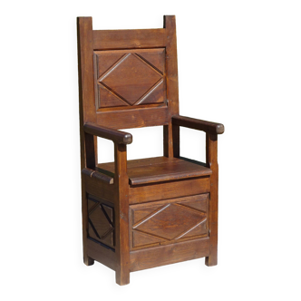 Chest armchair all in solid wood