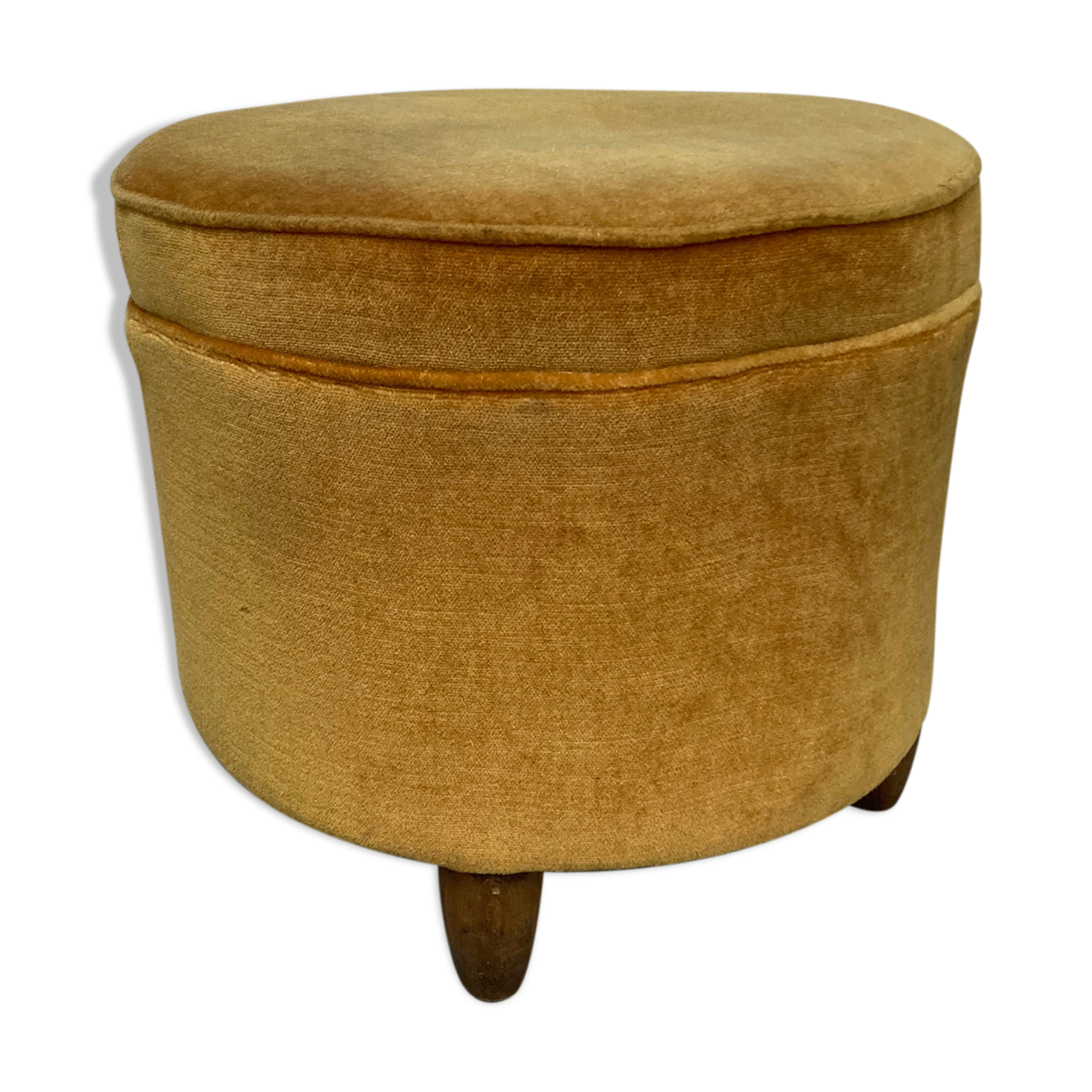 Ochre velvet pouf