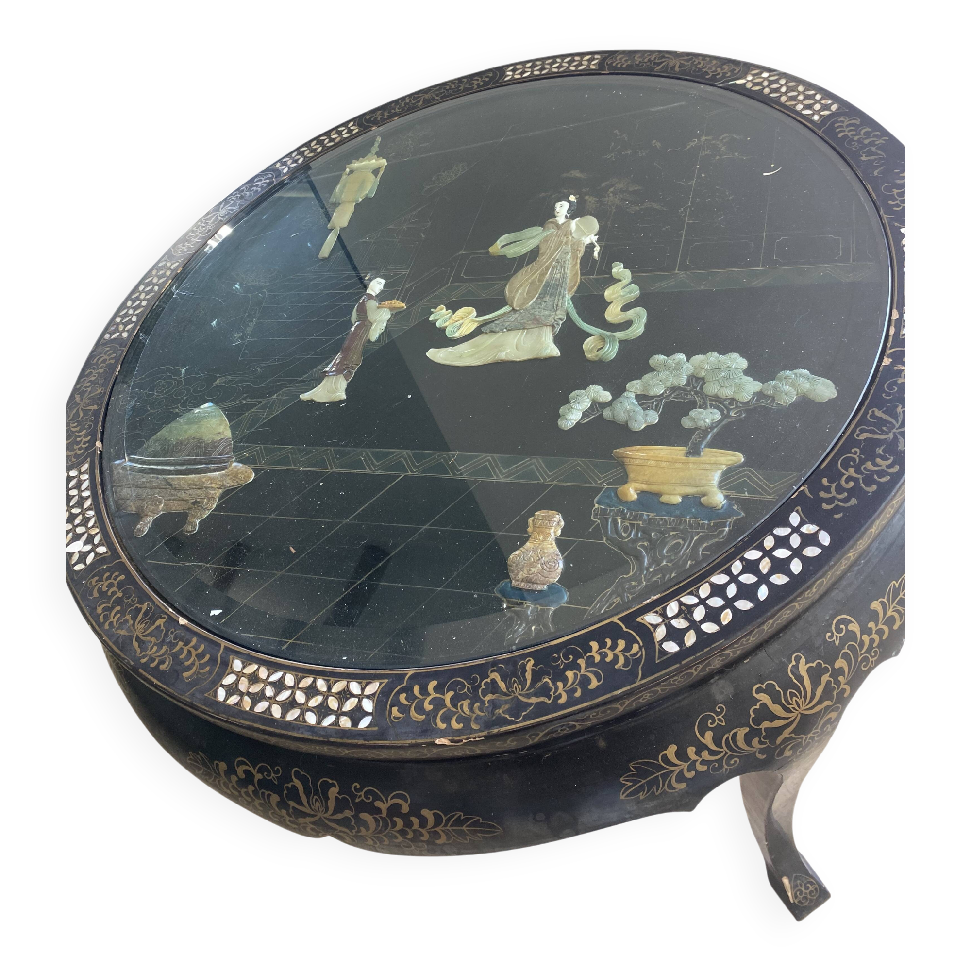 Chinese decorative table – black lacquer, jade and mother-of-pearl inlays