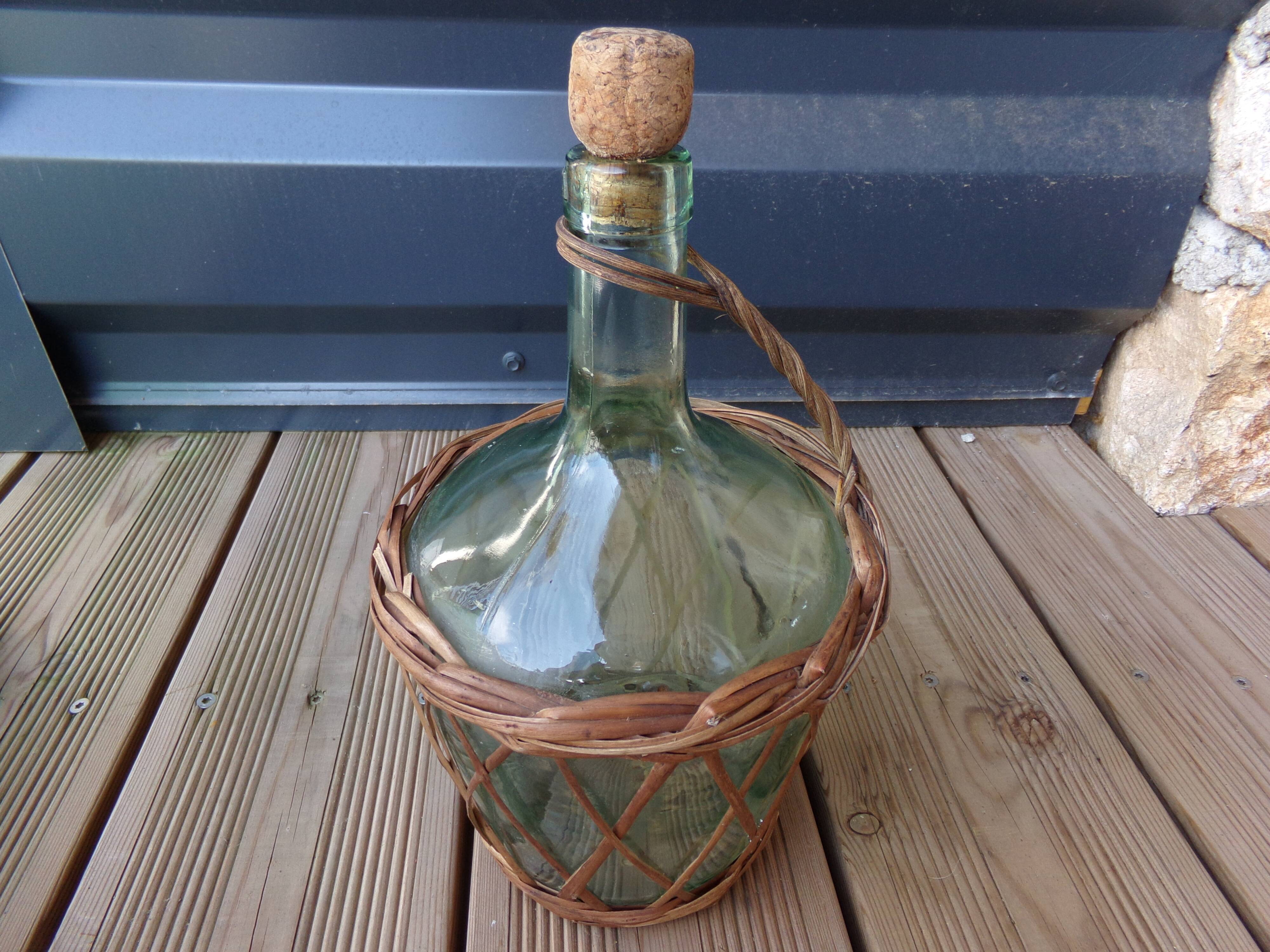 Mulched cylinder of 2 liters