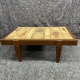 Coffee table in wood and ceramic herbarium