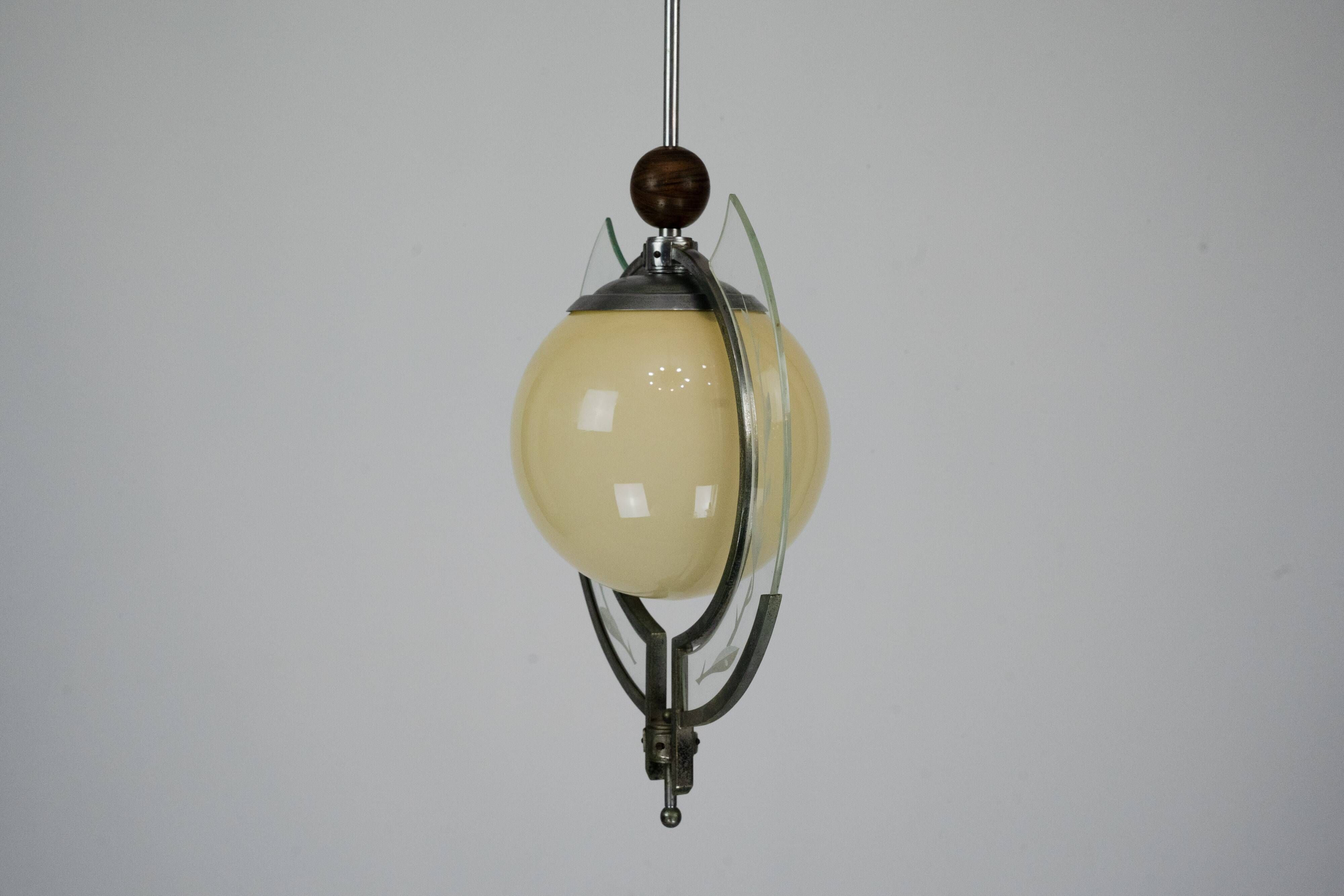 1930s Italian Art Deco Pendant Light with Etched Glass and Amber Globe