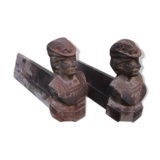 Pair of ancient cast-cast-casts, busts