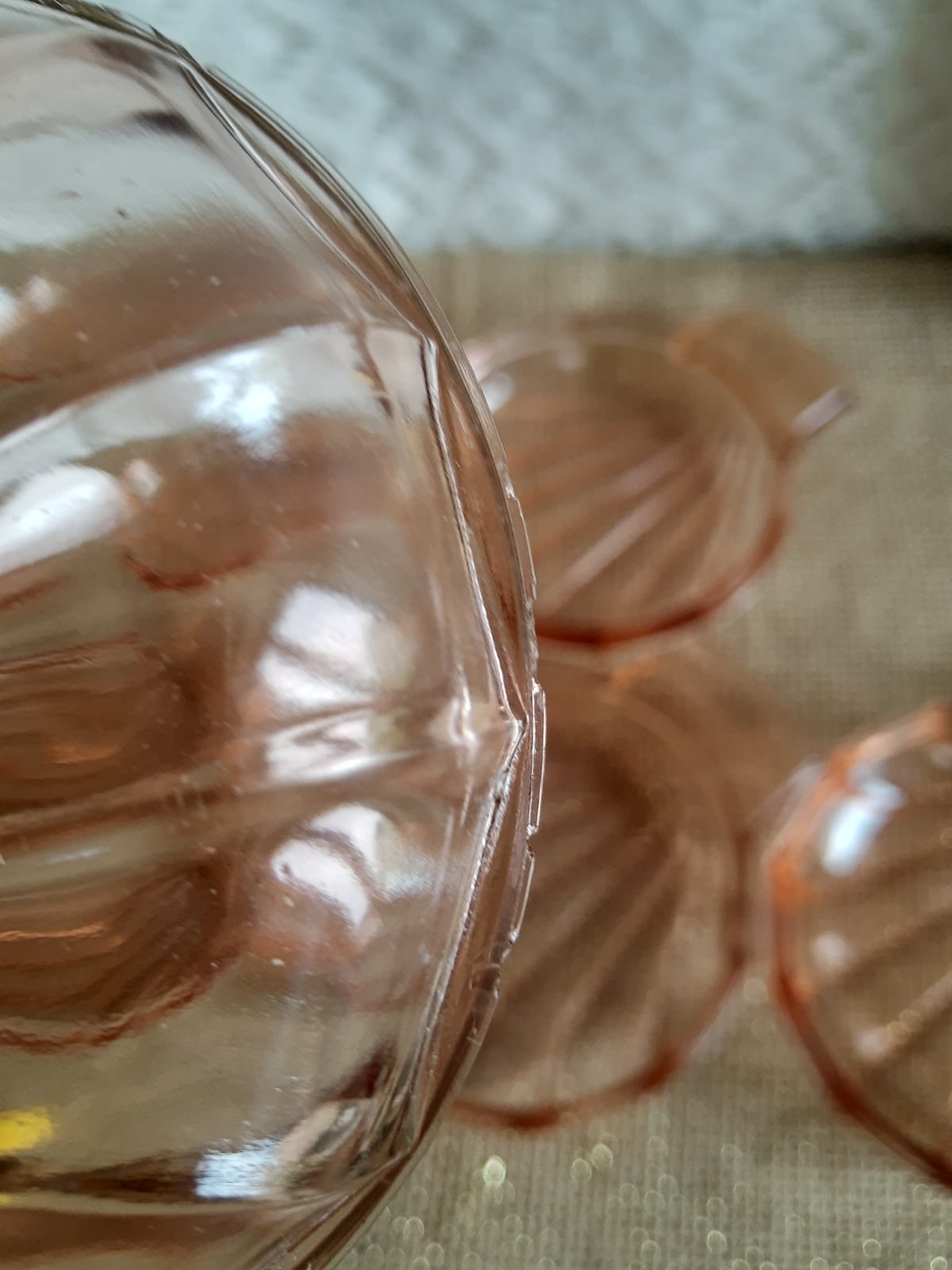 Set of 6 small scallops in vintage rosaline pink glass