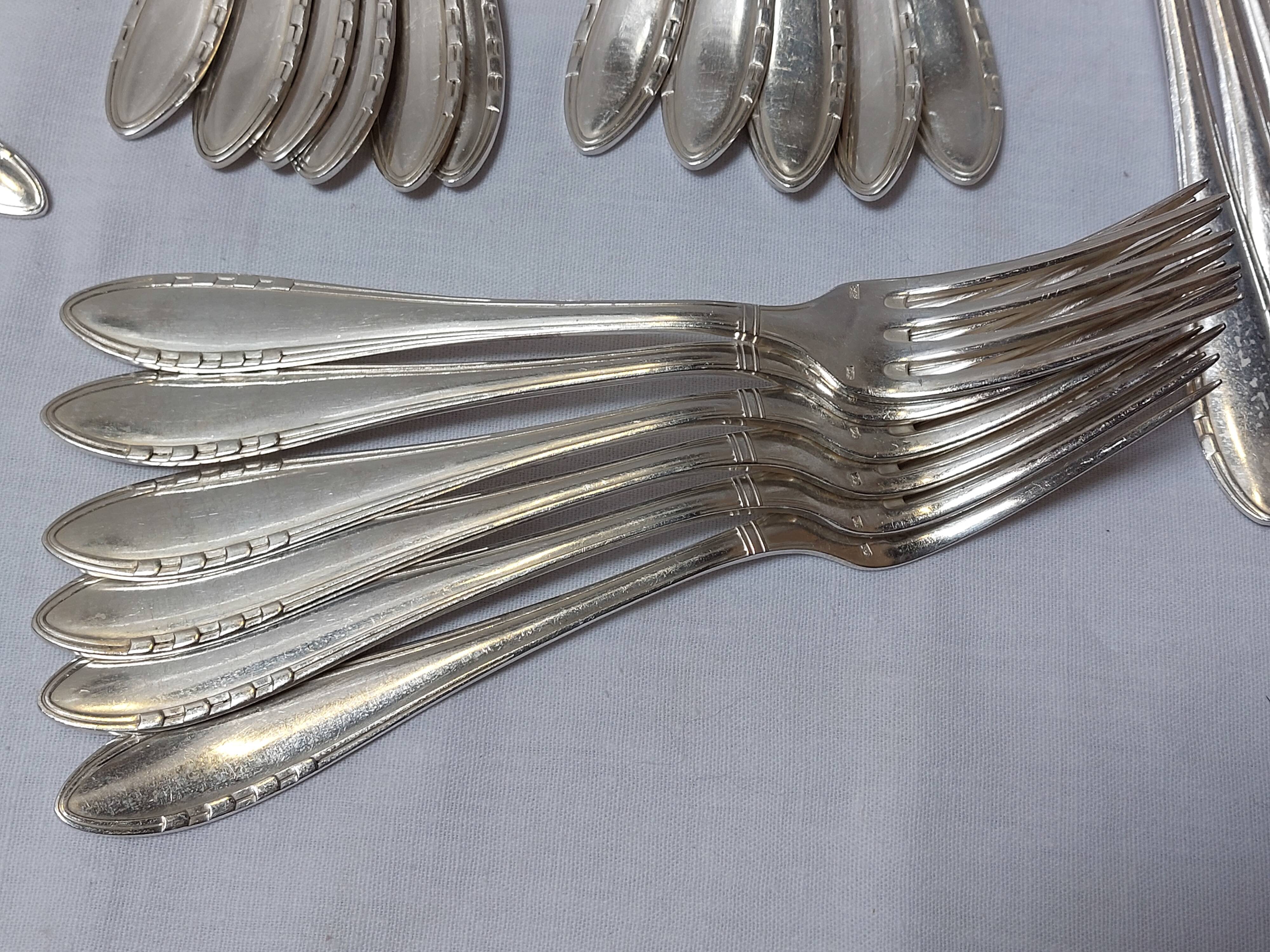37-piece silver-plated metal cutlery set Art Deco