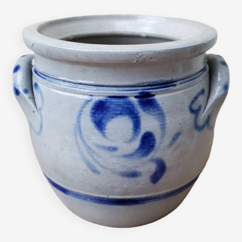 Stoneware pot with Betschdorf salt signed