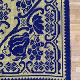 Tapis floral roumain tissé à la main en laine, fond violet et jaune
