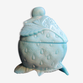 Portieux's blue opaline candy box: Snail on a strawberry