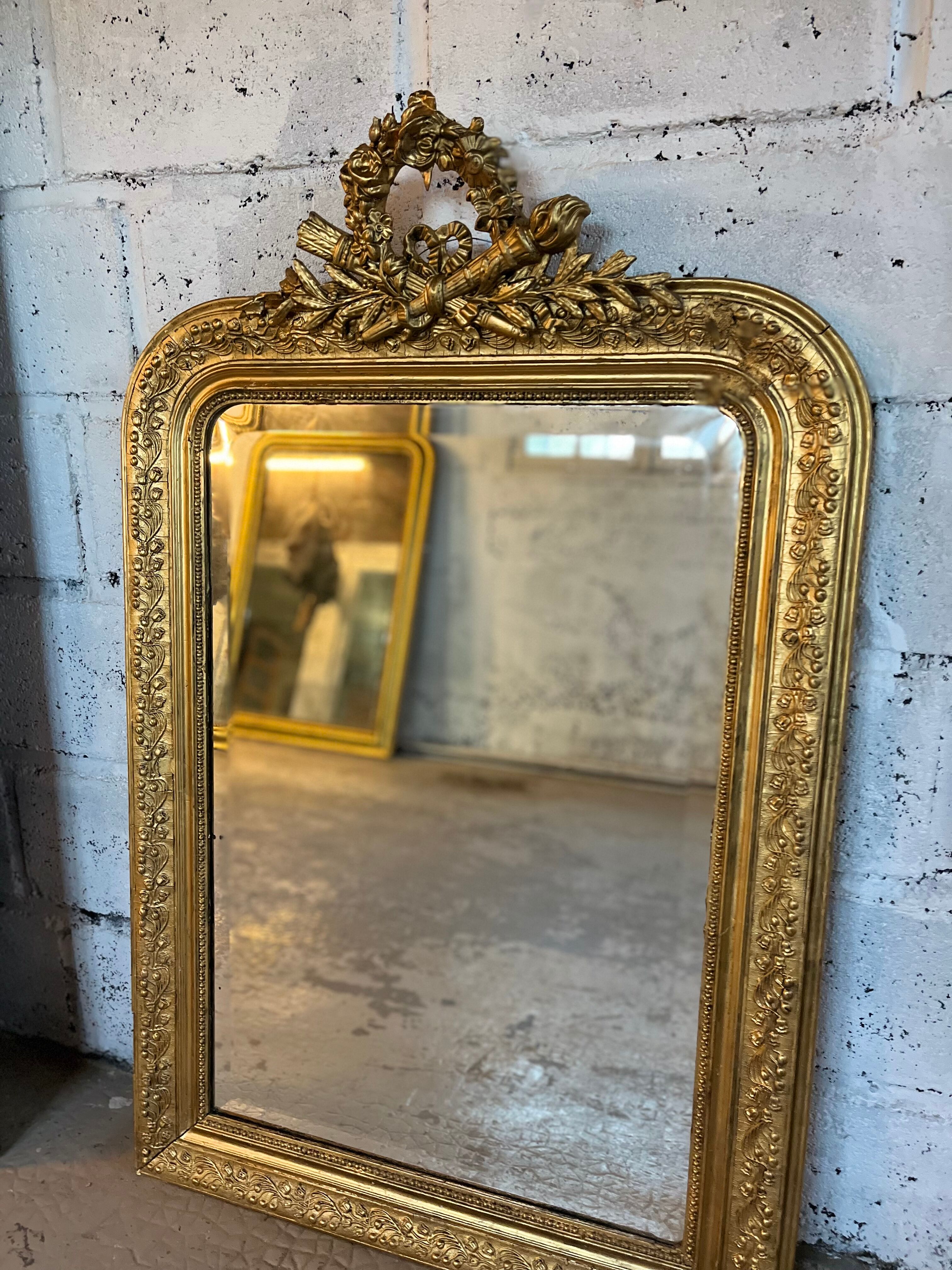 Old mirror Louis Philippe. Beveled mercury ice