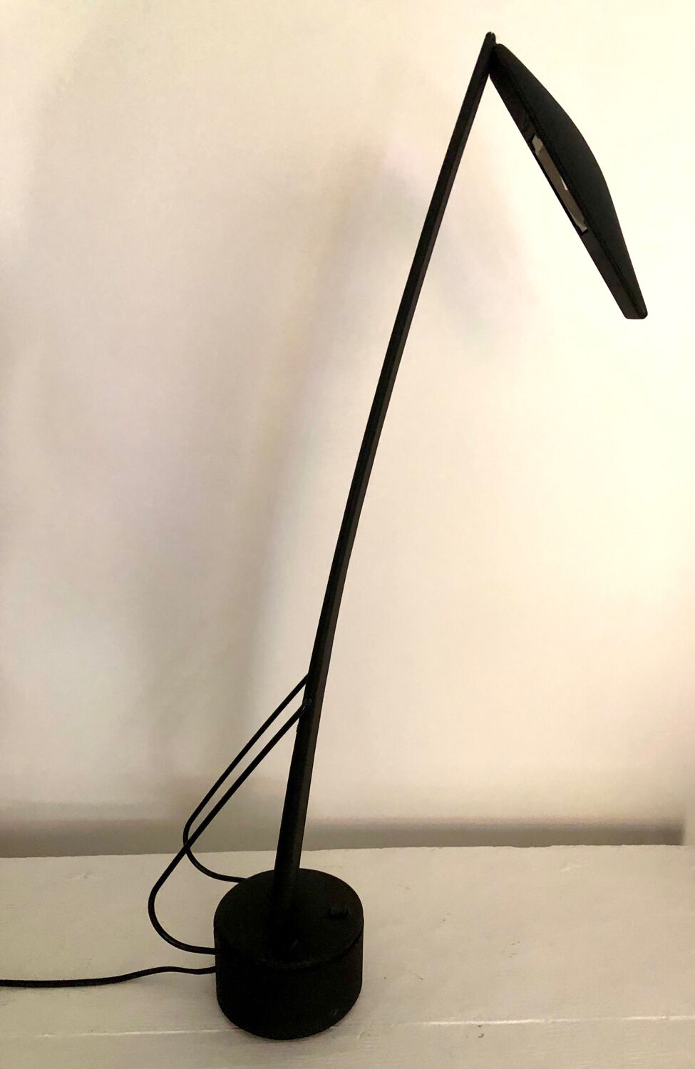 Dove desk lamp by Marco Colombo and Mario Barbaglia 1980s