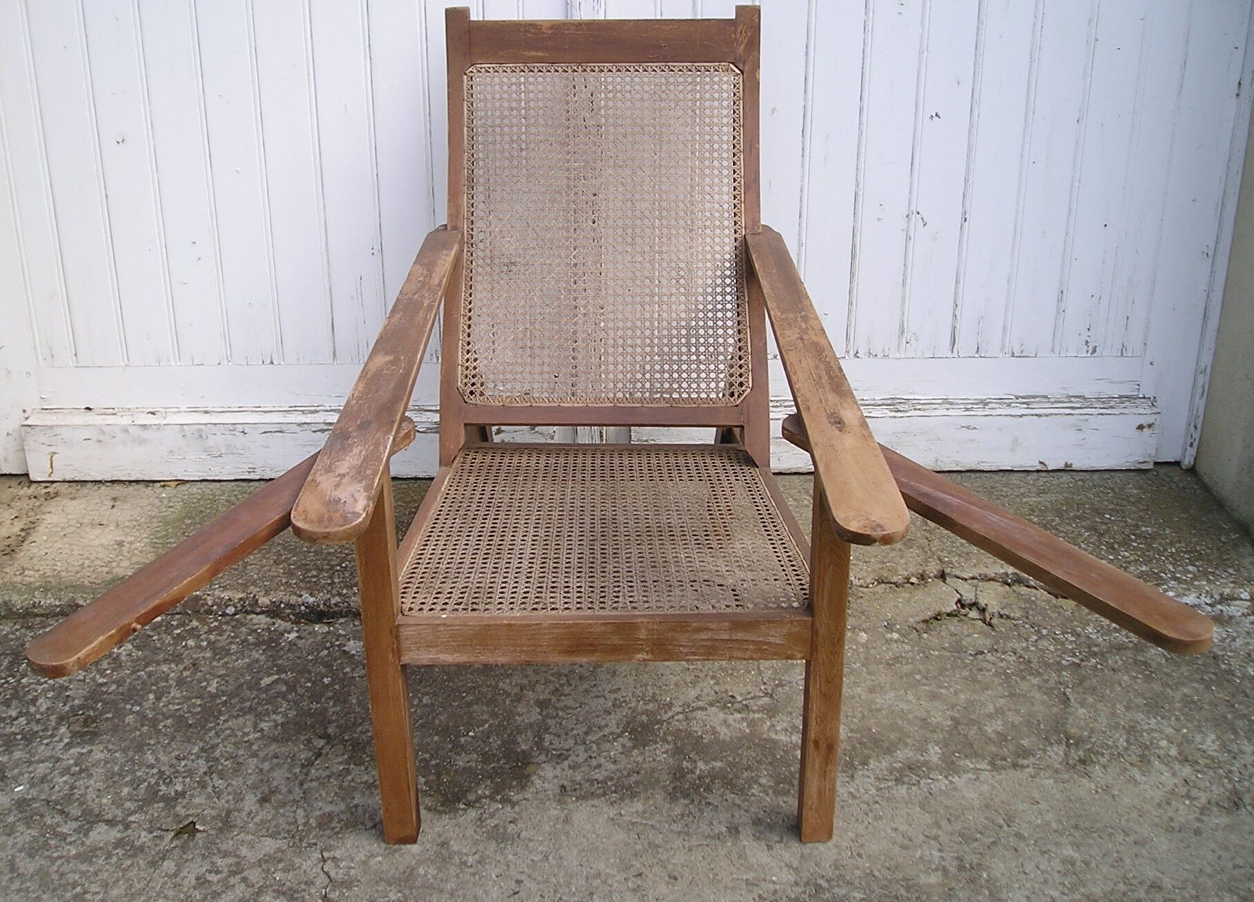 Colonial-style canna chair